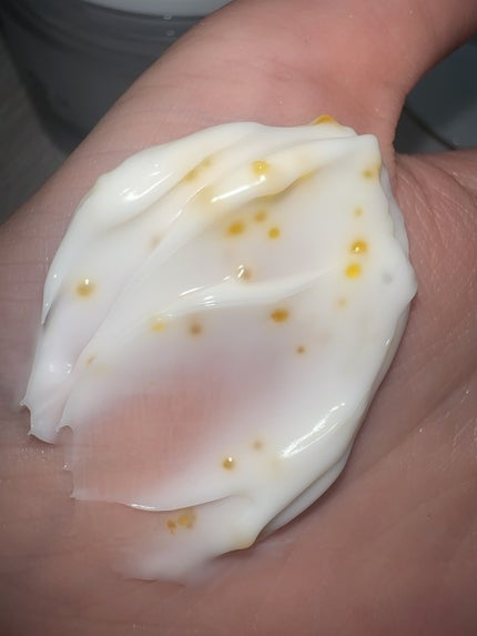 ビタトーニングカプセルクリーム/ダルバ/フェイスクリームを使ったクチコミ(4枚目)