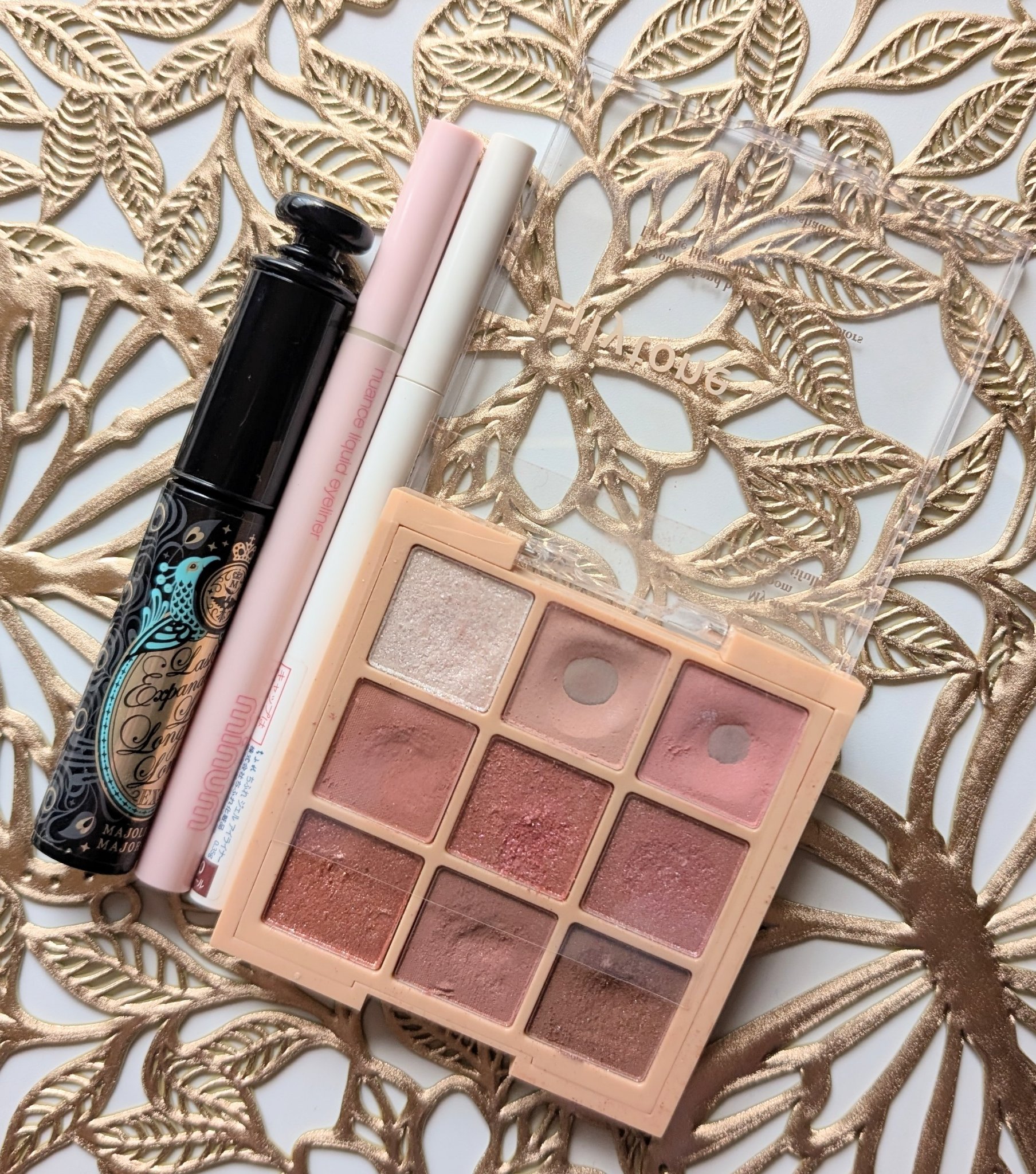 ムードオンアイシャドウ/Lilytone/アイシャドウパレットを使ったクチコミ（1枚目）