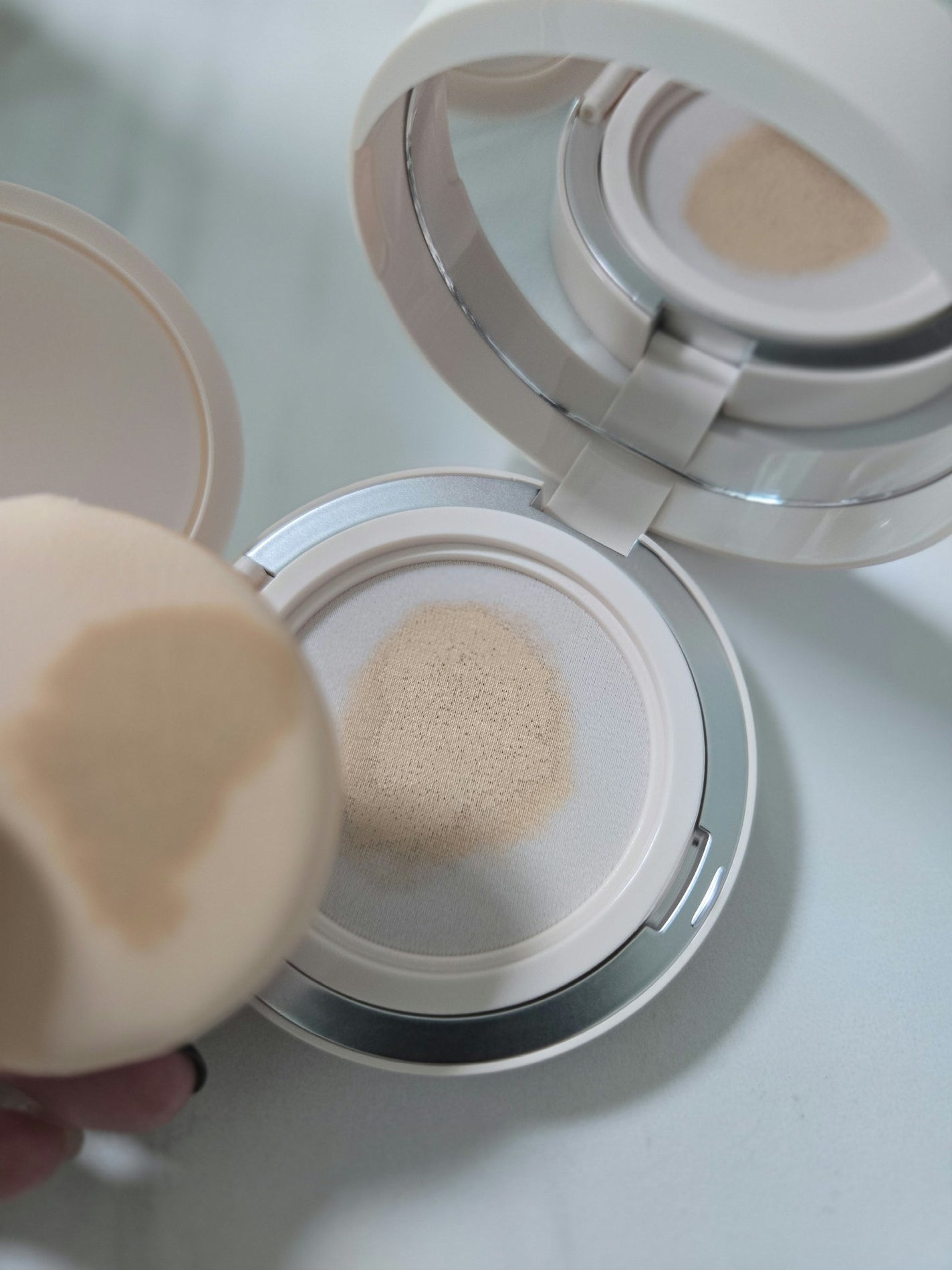 リフレクション スキン グロウ クッション ファンデーション/HERA/クッションファンデーションを使ったクチコミ(2枚目)