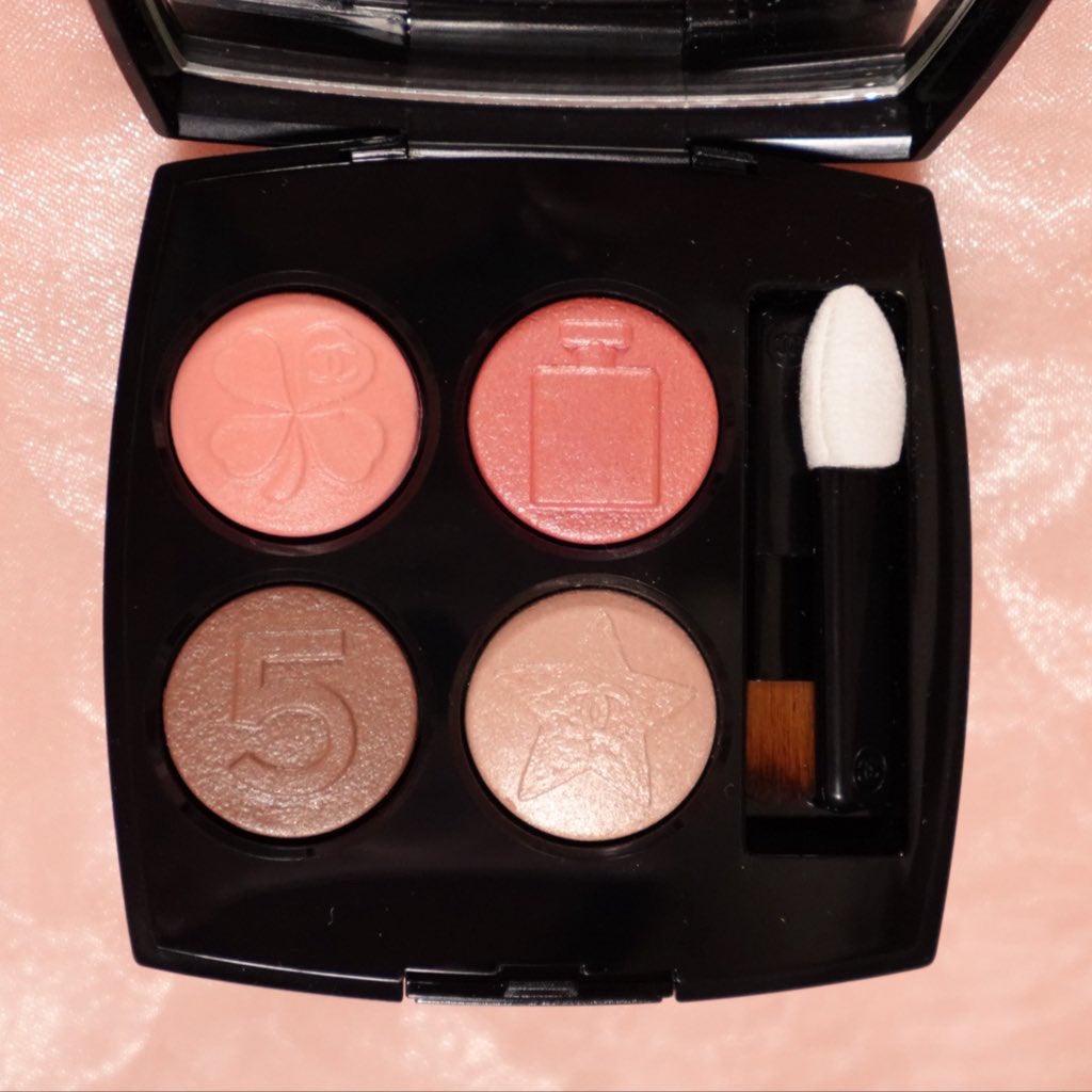 レ キャトル オンブル ブトン/CHANEL/アイシャドウパレットを使ったクチコミ(2枚目)