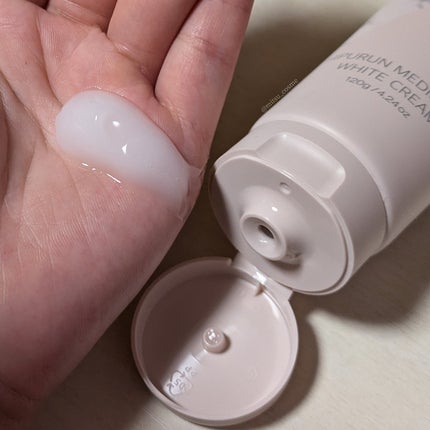 ヒップルン薬用ホワイトクリーム<医薬部外品>/PEACH JOHN/デリケートゾーンケアを使ったクチコミ(2枚目)