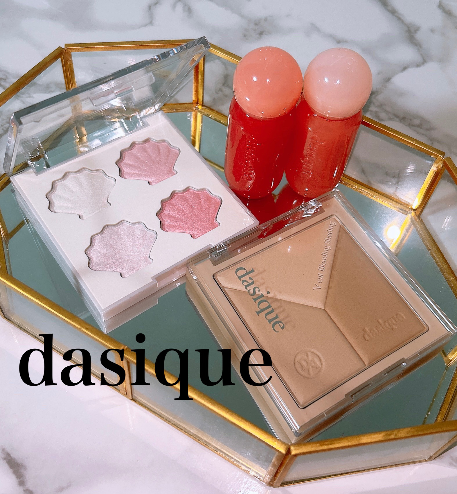 シャイングロイハイライターパレット/dasique/クリームハイライトを使ったクチコミ（1枚目）