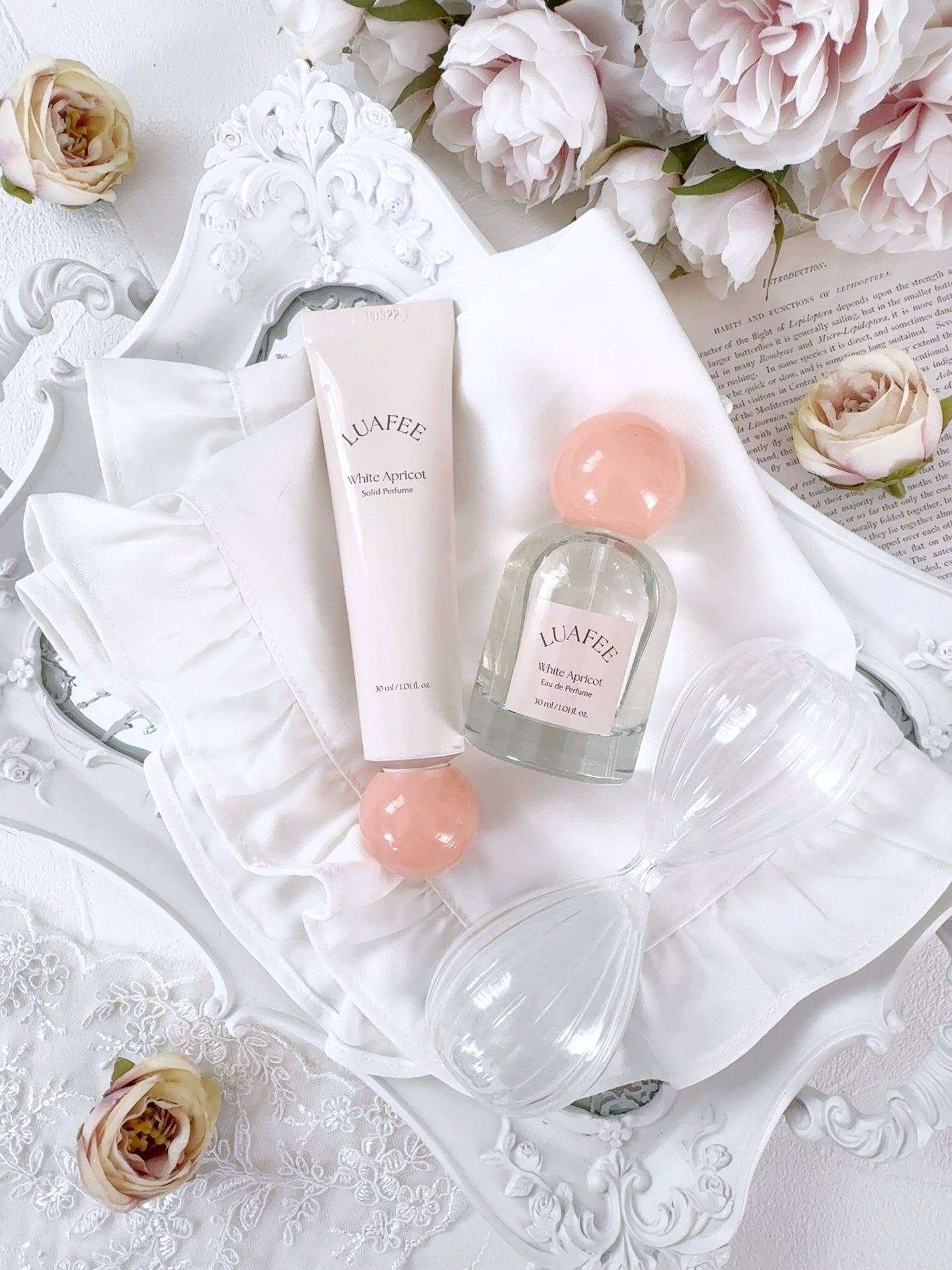 ソリッド パフューム ホワイトアプリコット/LUAFEE/練り香水を使ったクチコミ(1枚目)