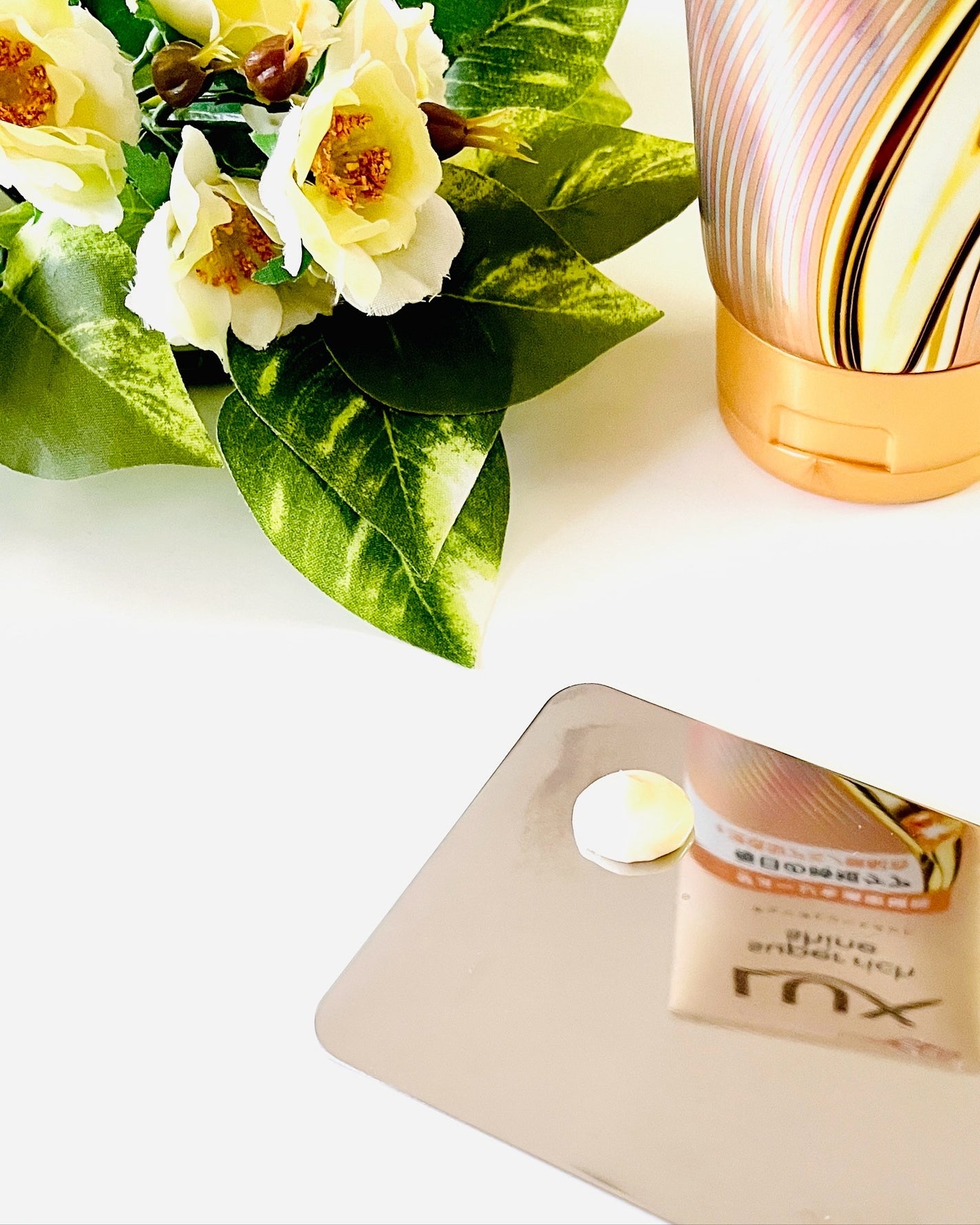 ラックス スーパーリッチシャイン モイスチャー 保湿チューブトリートメント/LUX/洗い流すヘアトリートメントを使ったクチコミ(4枚目)