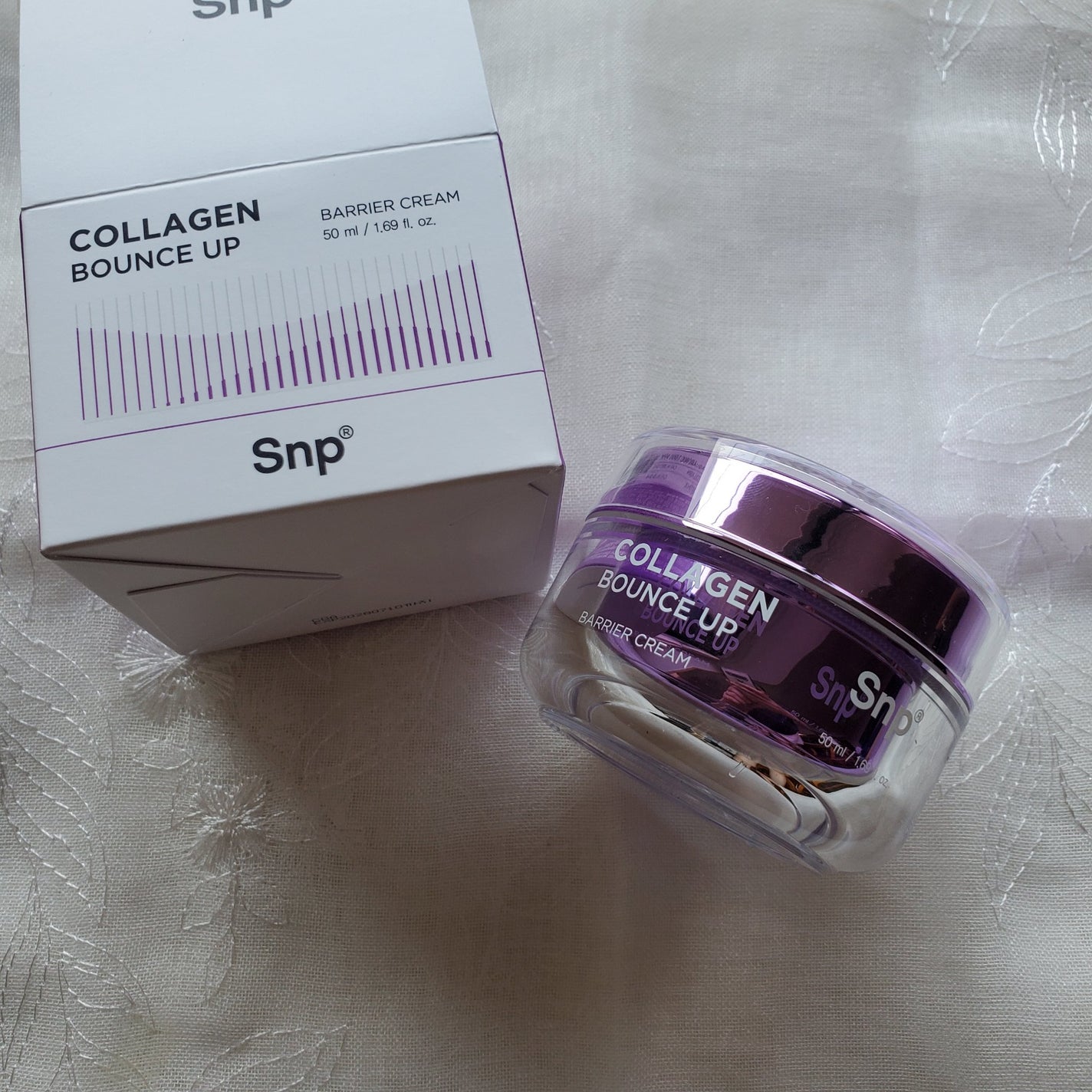 コラーゲンバウンスアップバリアクリーム/SNP/フェイスクリームを使ったクチコミ(3枚目)