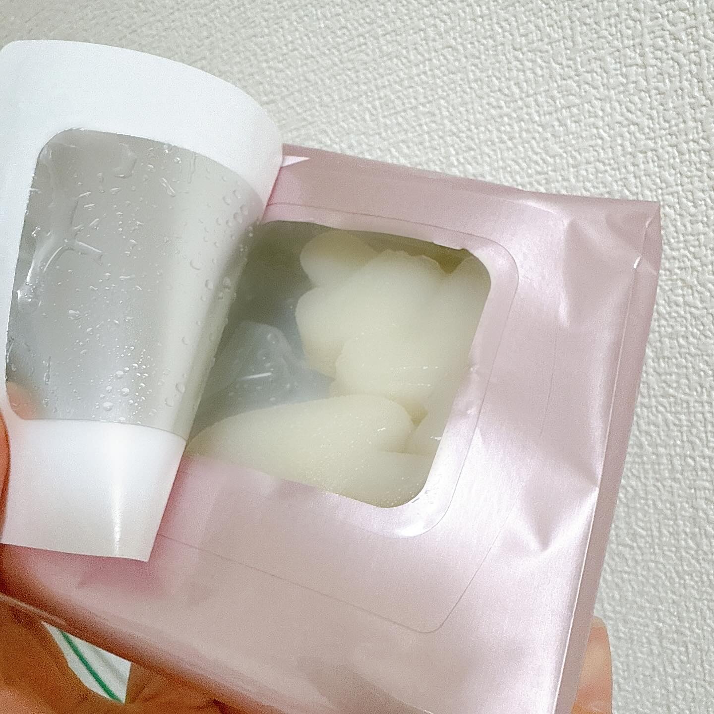 ごめんね素肌　無垢美ちゃんアイセラム/クリアターン/アイケア・アイクリームを使ったクチコミ（3枚目）