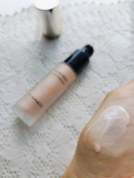 スキンフィニッシュ ライトストラック リキッド ハイライター/M・A・C/リキッドハイライトを使ったクチコミ(4枚目)