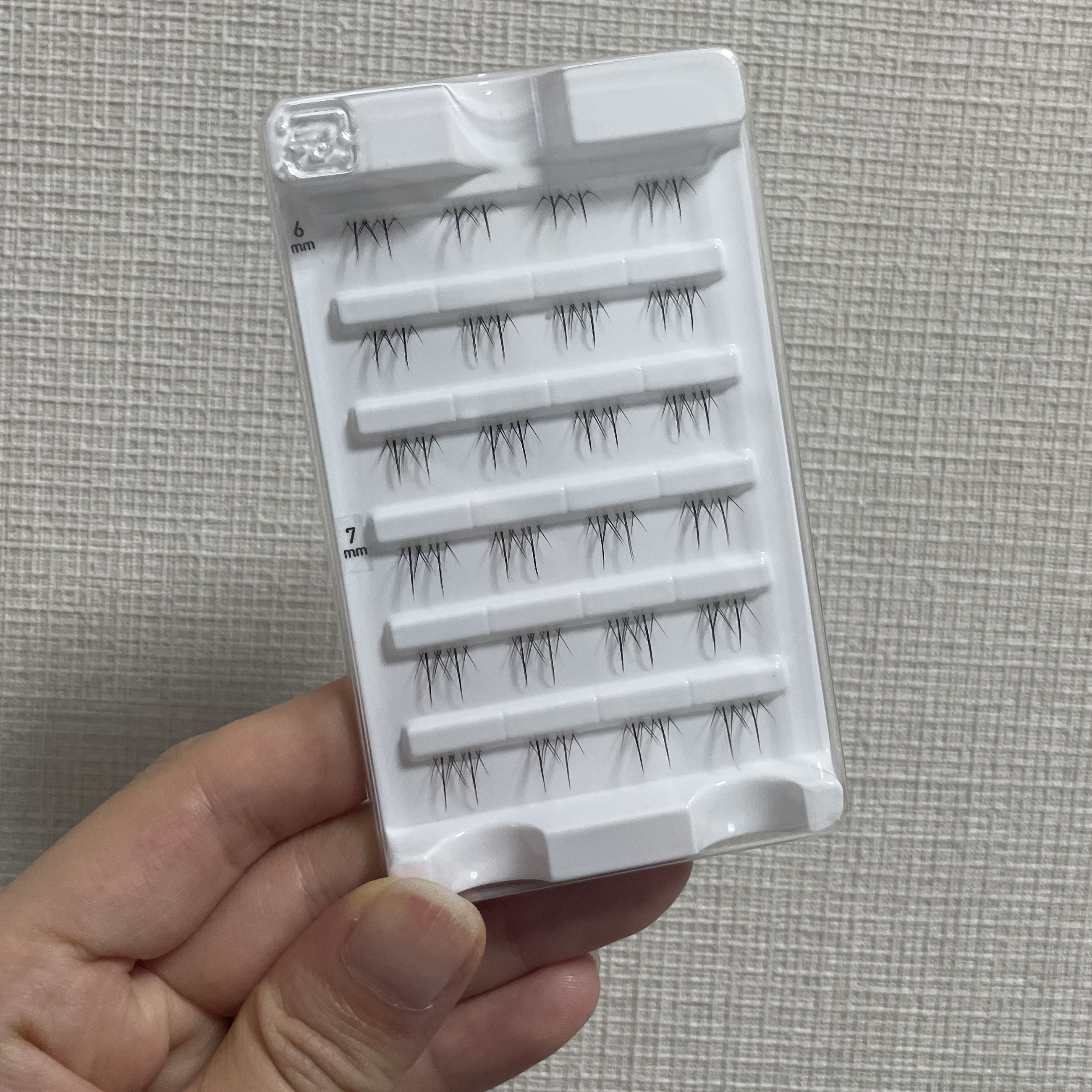 マツエクラッシュ No.4 ふんわり束感タイプ/マツエクラッシュ/つけまつげを使ったクチコミ（2枚目）