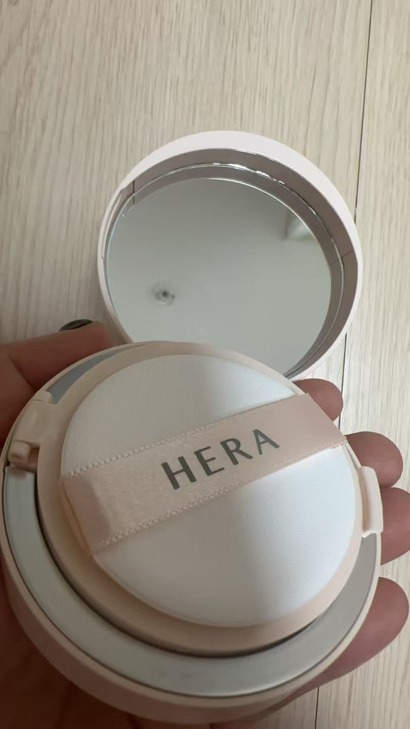 リフレクション スキン グロウ クッション ファンデーション/HERA/クッションファンデーションを使ったクチコミ（2枚目）