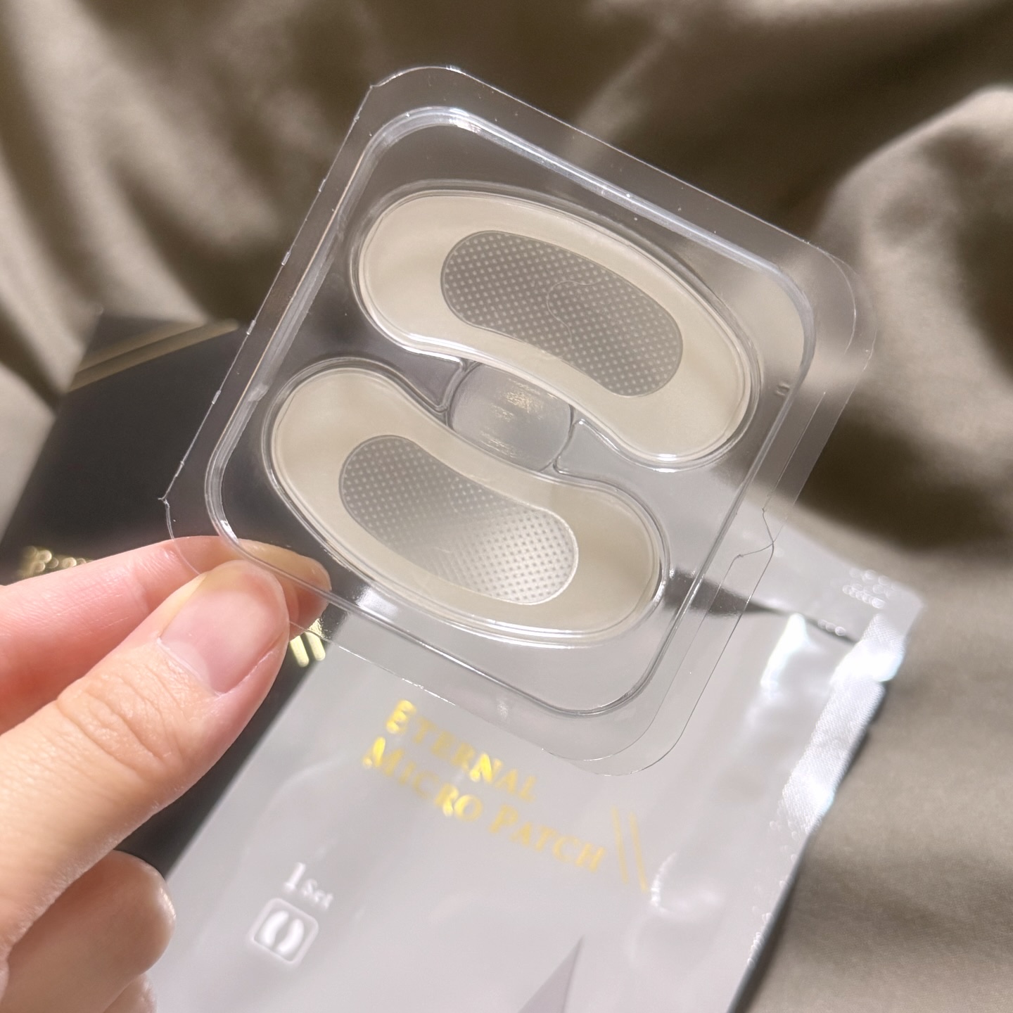 エターナルマイクロパッチ/リュバンブラン/アイケア・アイクリームを使ったクチコミ（2枚目）