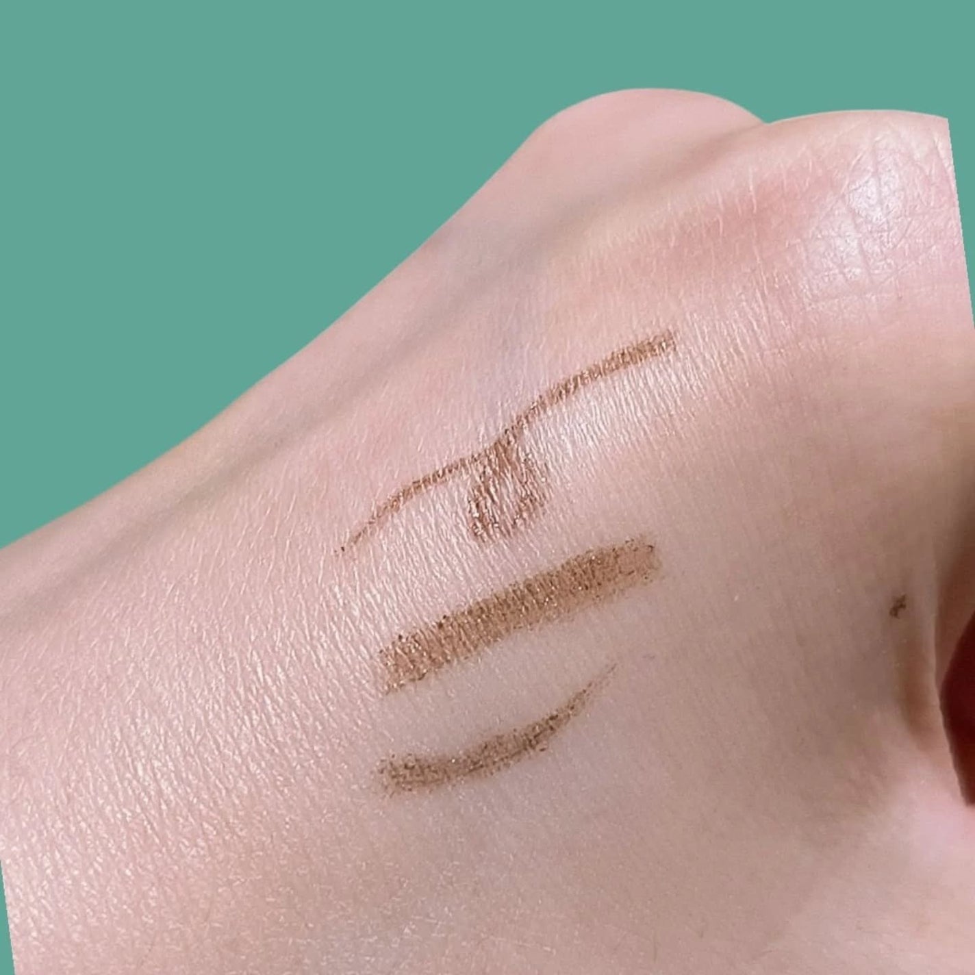 「密着アイライナー」クリームペンシル/デジャヴュ/ペンシルアイライナーを使ったクチコミ(3枚目)