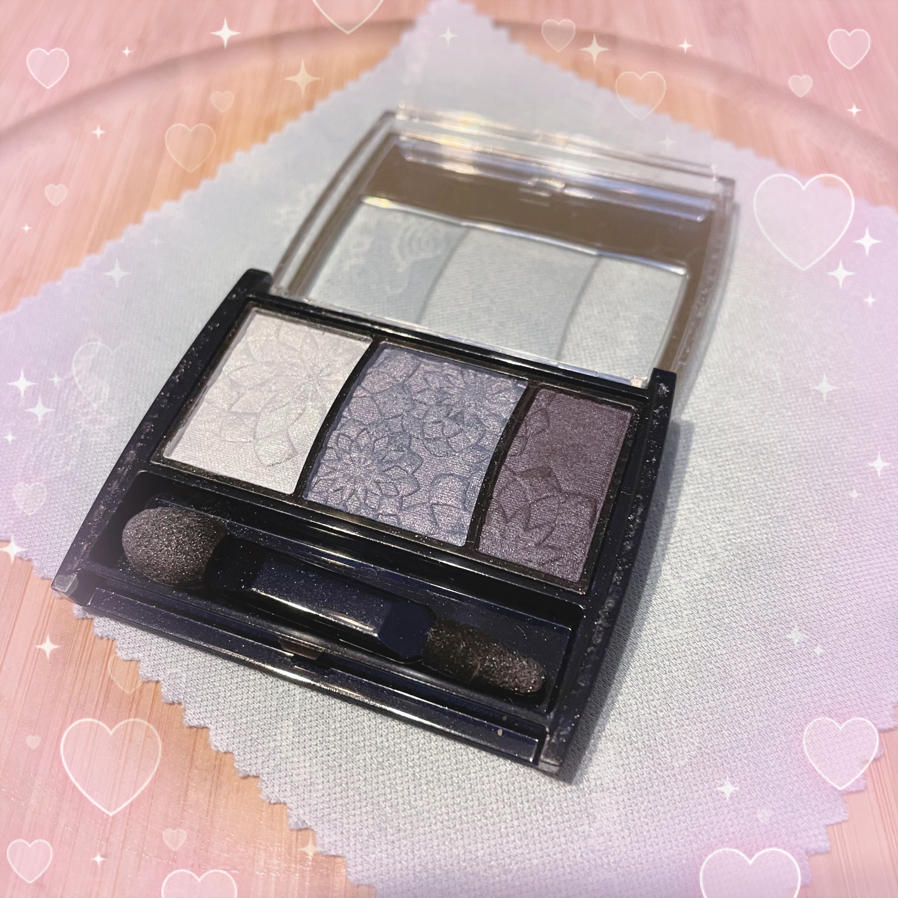 グラデカラーアイシャドウＮ BU-01/media/アイシャドウパレットを使ったクチコミ（1枚目）