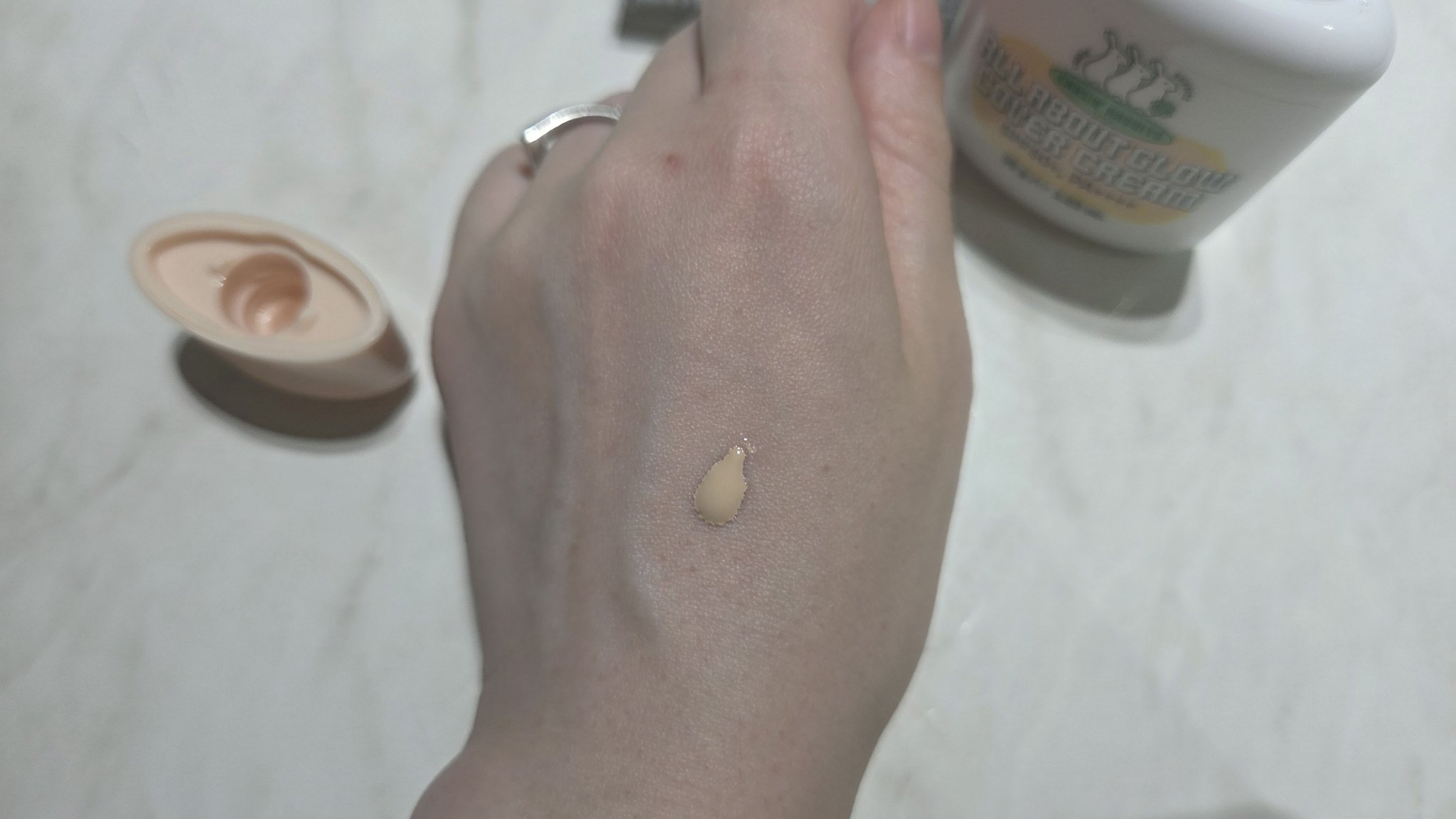 オールアバウトグロウカバークリーム/CHASIN'RABBITS/日焼け止めクリームを使ったクチコミ（2枚目）