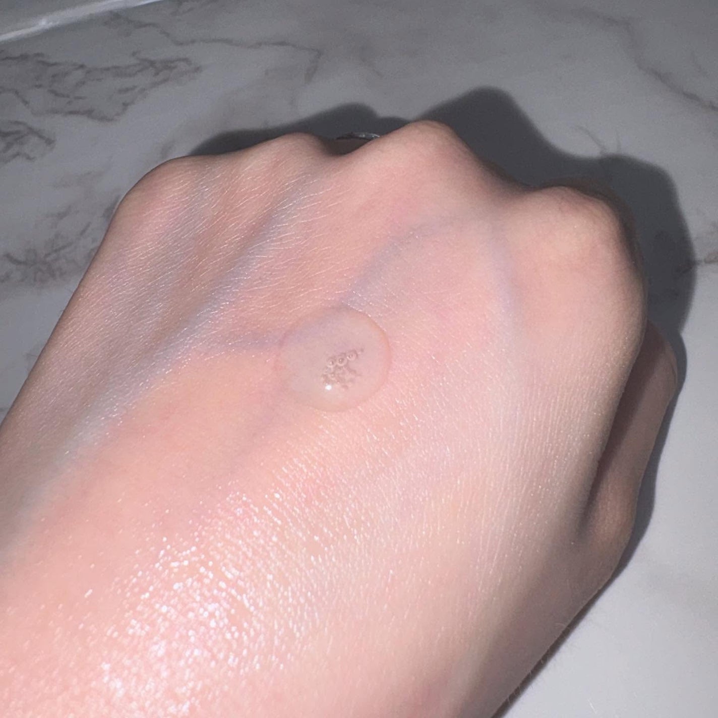 REJURAN ãã¥ã¢ã«ãšãã§ã¯ãã¢ã³ãã« 30ml/REJURAN COSMETICS/çŸå®¹æ¶²ã䜿ã£ãã¯ãã³ãïŒ2æç®ïŒ