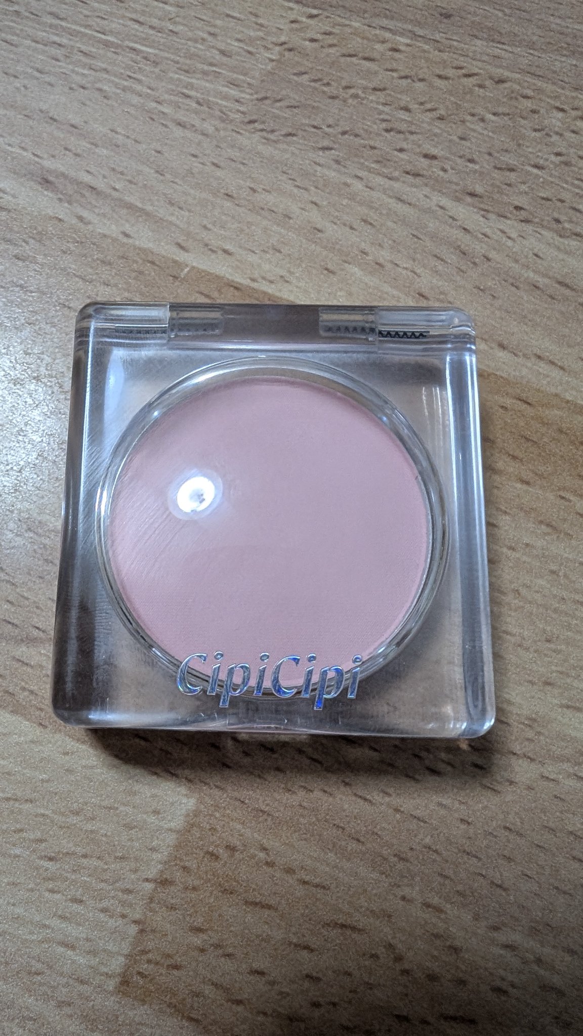 ポアレスチーク 01 バニーピンク/CipiCipi/パウダーチークを使ったクチコミ（1枚目）