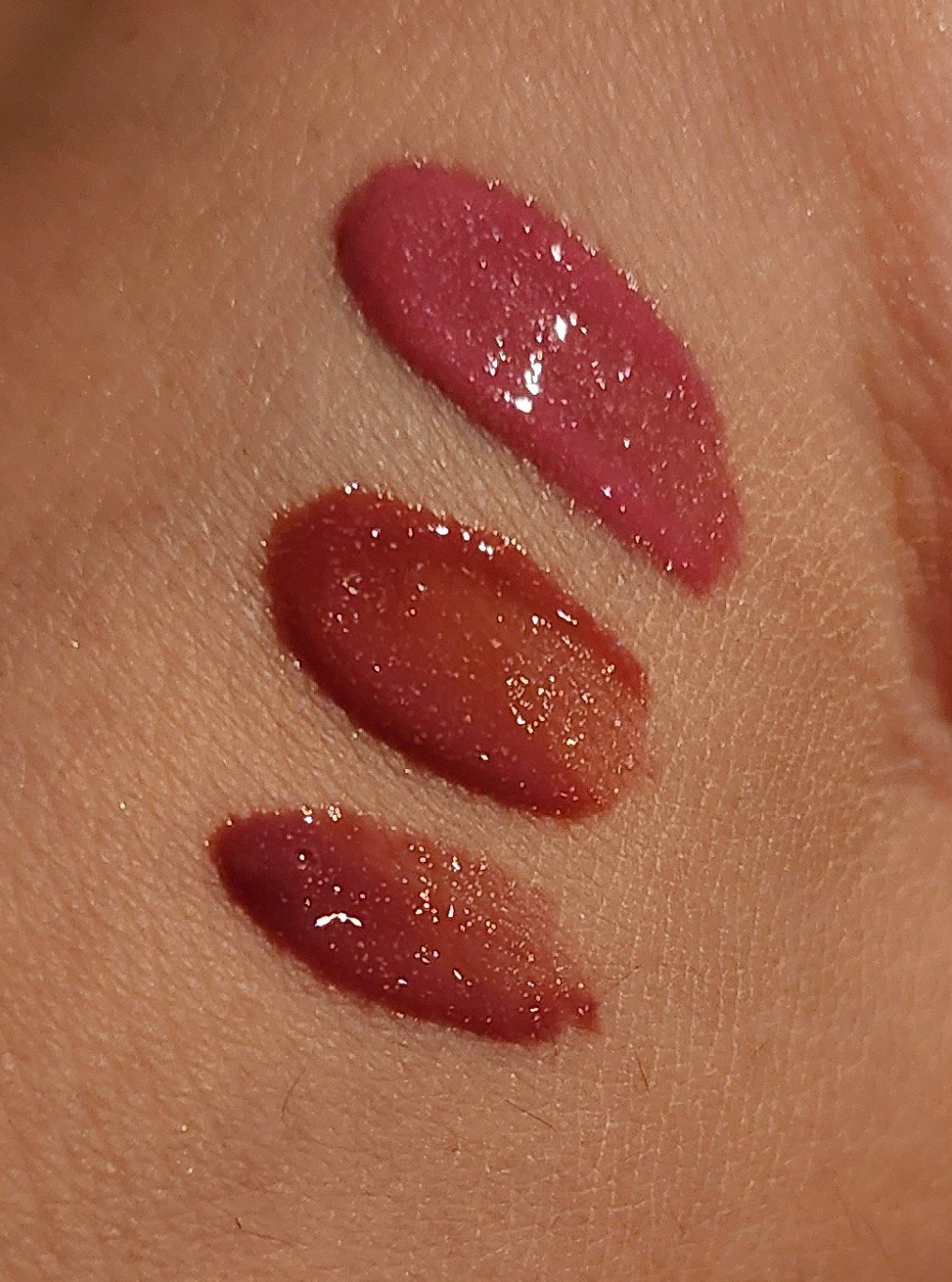 アップトゥーミー　ハグマイリップ　カラーロックプランパー/up2me/リッププランパーを使ったクチコミ（2枚目）