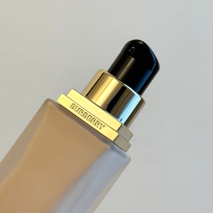 バーバリー ビヨンド ウェア パーフェクティング マット/Burberry Beauty/リキッドファンデーションを使ったクチコミ(2枚目)