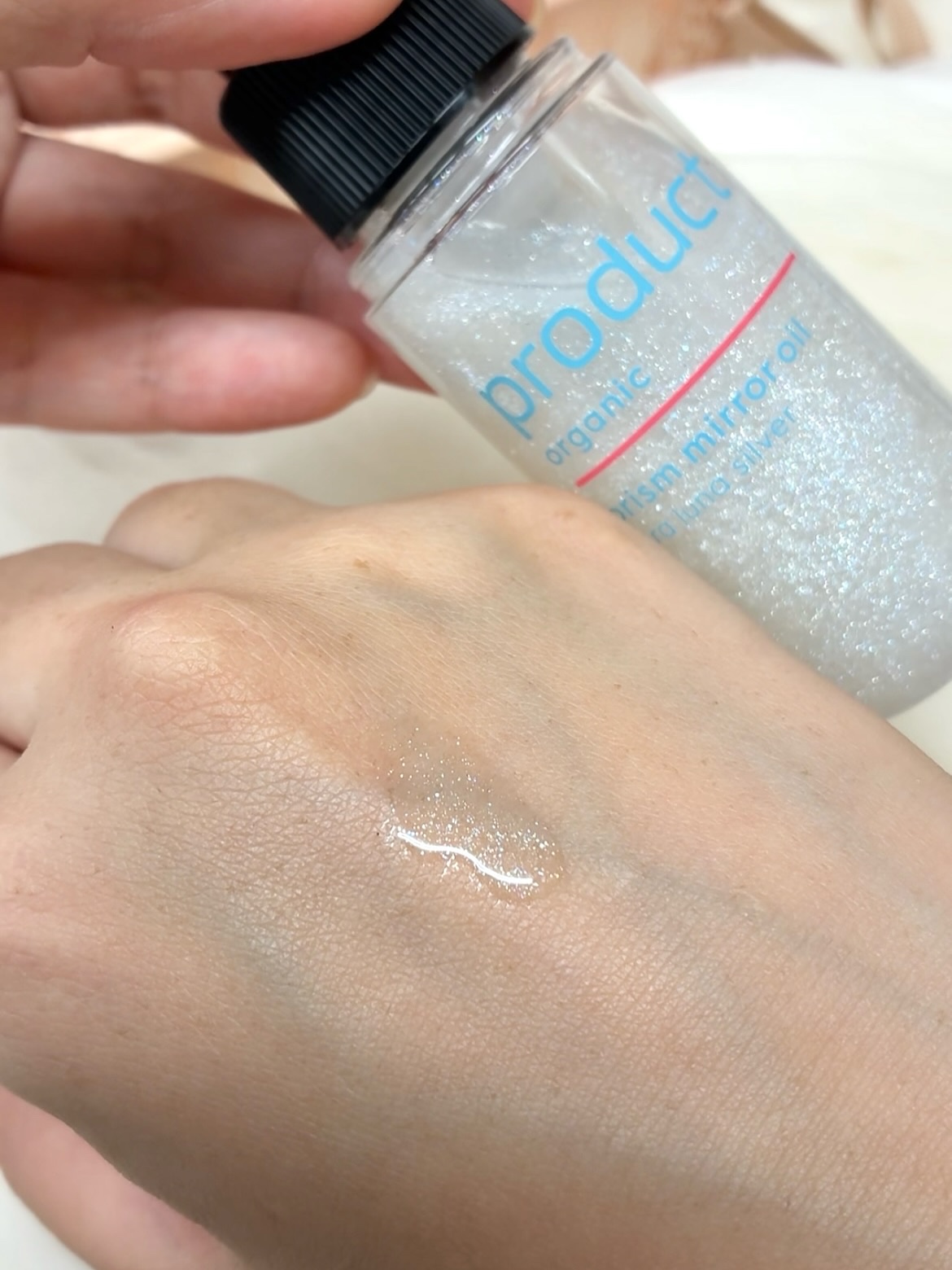 ザ・プロダクト　プリズムミラーオイル ＜ヘアオイル・スキンオイル＞/ザ・プロダクト/ヘアオイルを使ったクチコミ（2枚目）