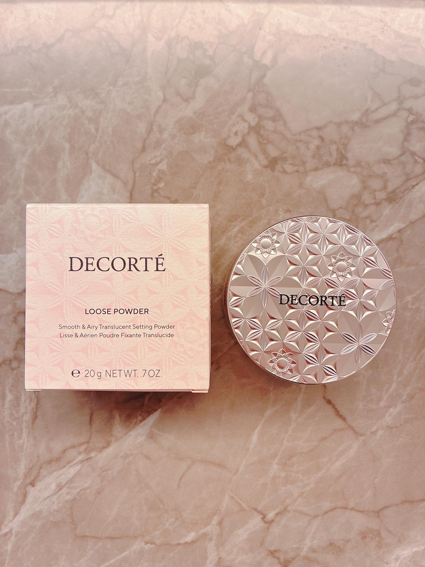 フェイスパウダー 01 blissful lavender/DECORTÉ/ルースパウダーを使ったクチコミ（1枚目）