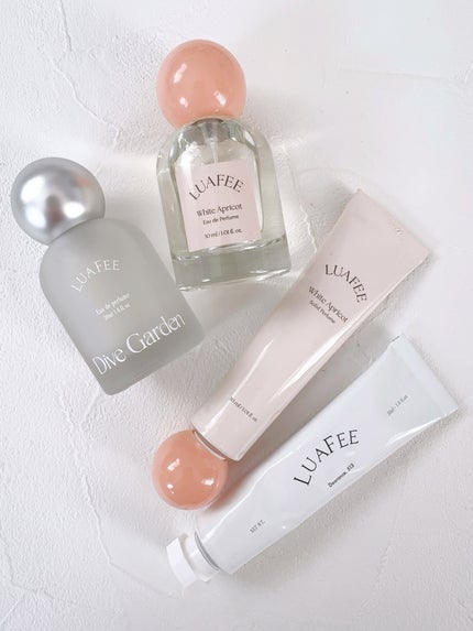 ソリッド パフューム ホワイトアプリコット/LUAFEE/練り香水を使ったクチコミ(2枚目)