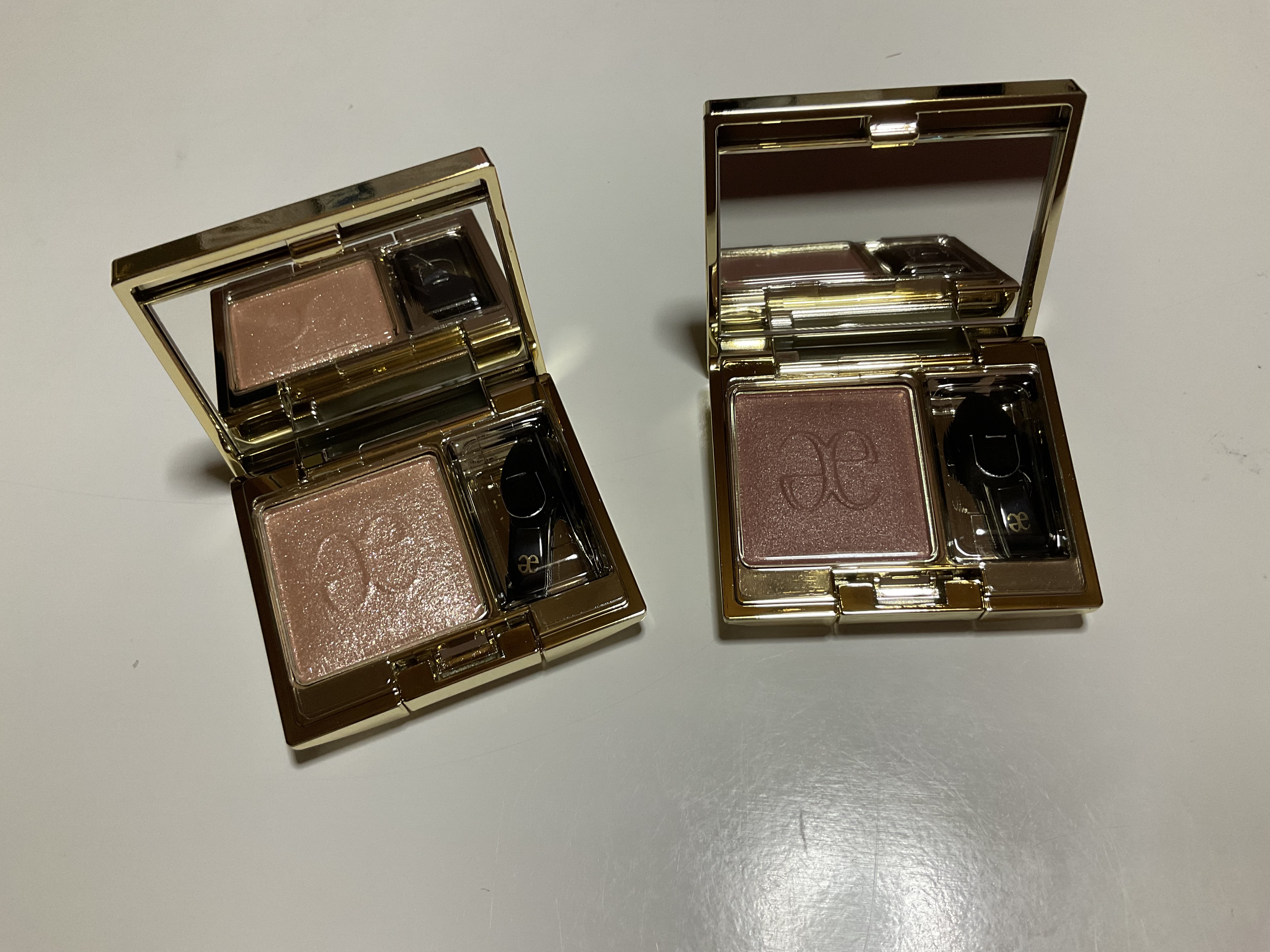 エレガンス プレジール アイズ 03 ブライトベージュ/Elégance/単色アイシャドウを使ったクチコミ（1枚目）