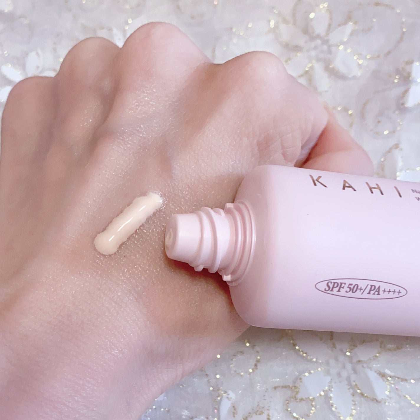 ウォーターホールディングトーンアップサンセラム/KAHI/日焼け止めローションを使ったクチコミ(3枚目)