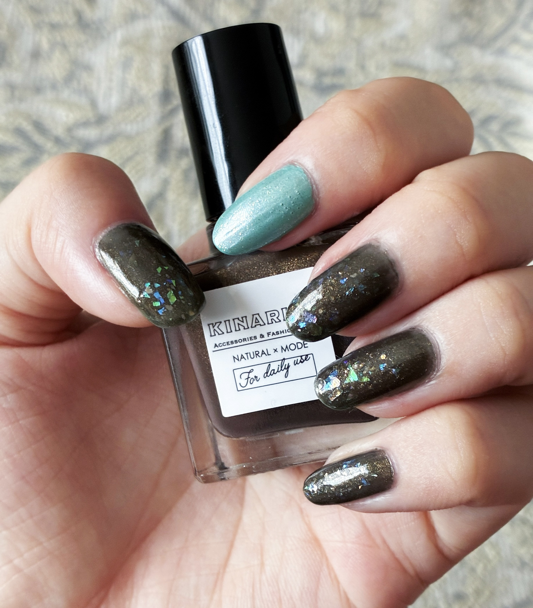 ネイルホリック ラメ トップコート/ネイルホリック/ネイルトップコートを使ったクチコミ（2枚目）