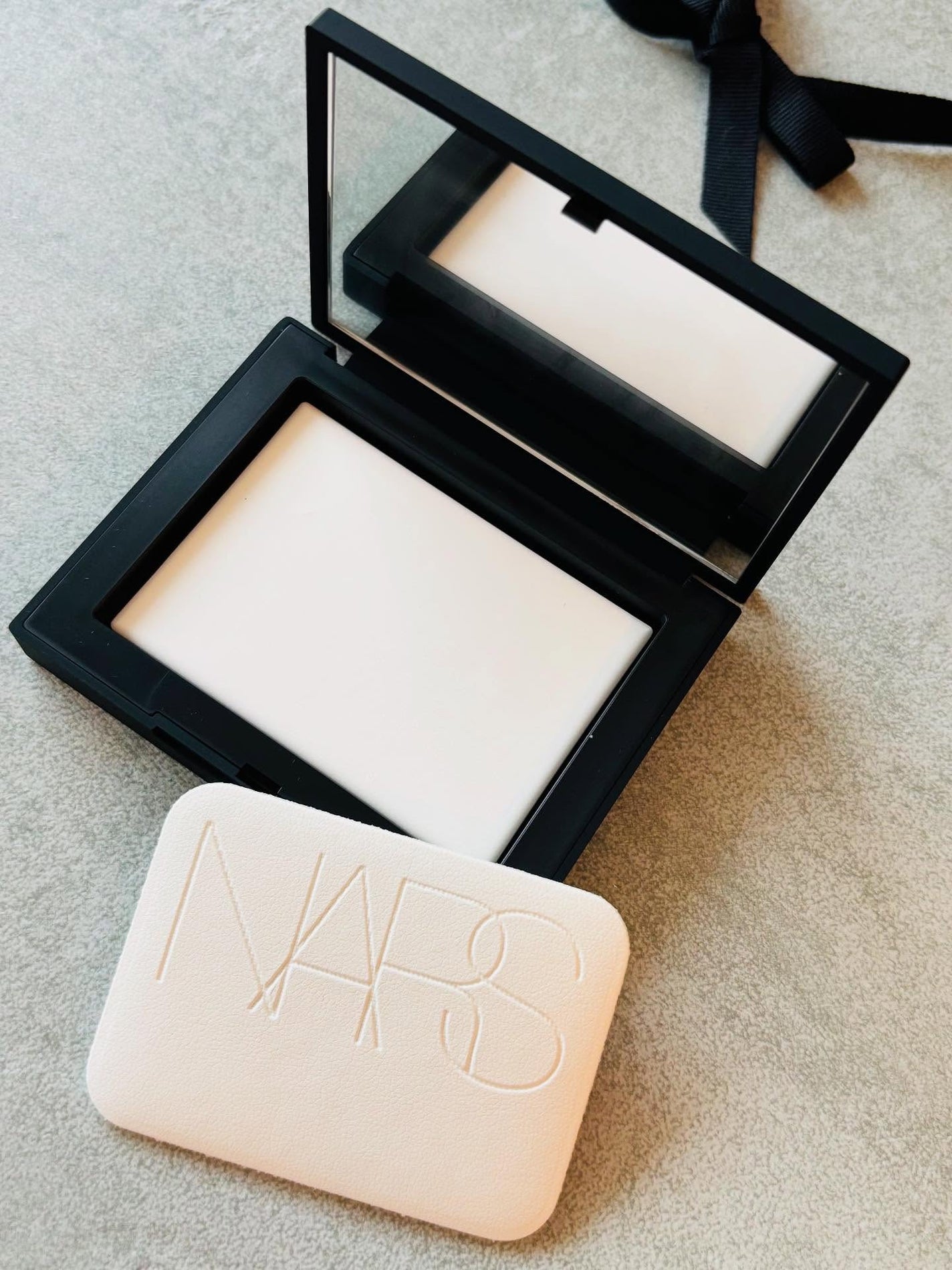 ライトリフレクティングセッティングパウダー プレスト N/NARS/プレストパウダーを使ったクチコミ(2枚目)