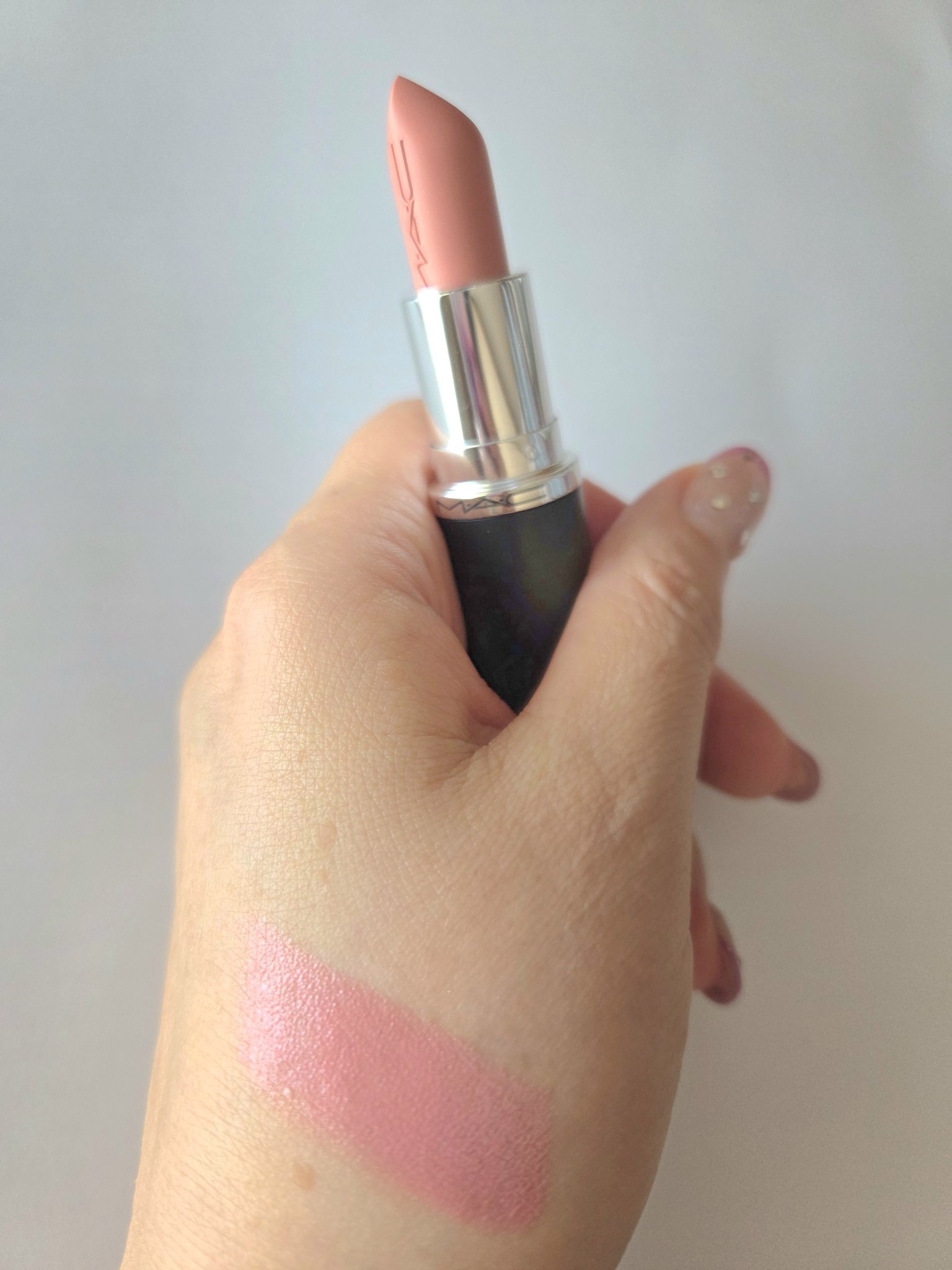 マキシマル スリーク サテン リップスティック/M・A・C/口紅を使ったクチコミ（2枚目）