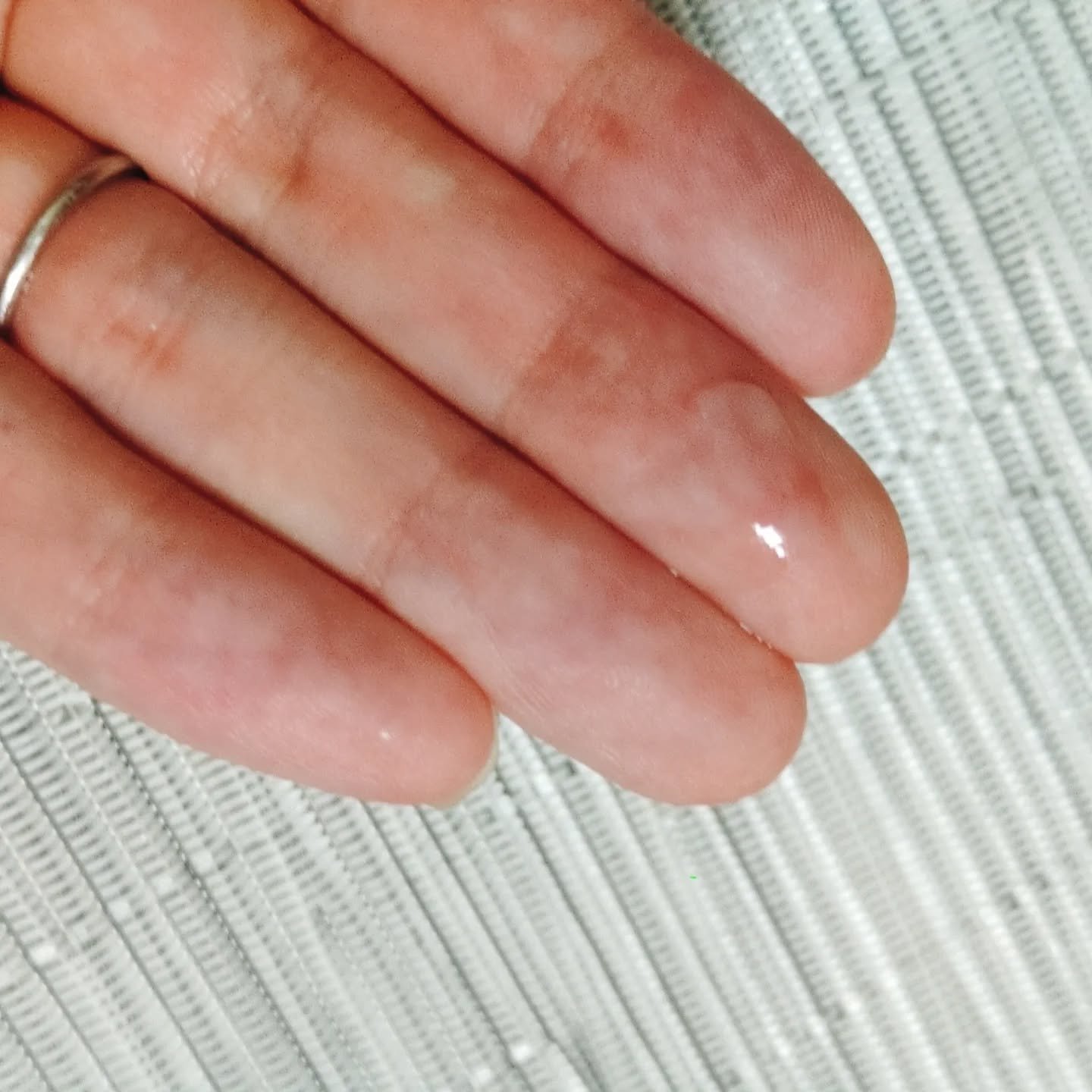 REJURAN デュアル エフェクト アンプル 30mL/REJURAN COSMETICS/美容液を使ったクチコミ（3枚目）