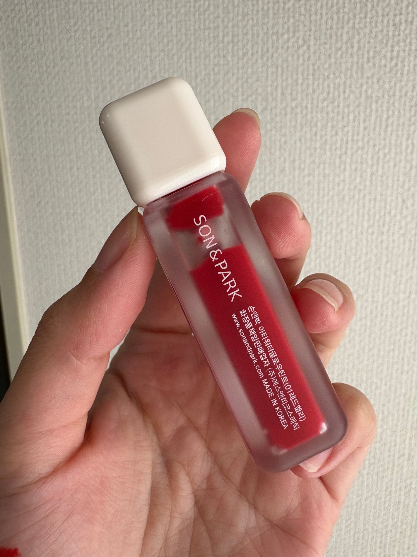 Arti Water Glow Tint/SON&PARK/口紅を使ったクチコミ(1枚目)