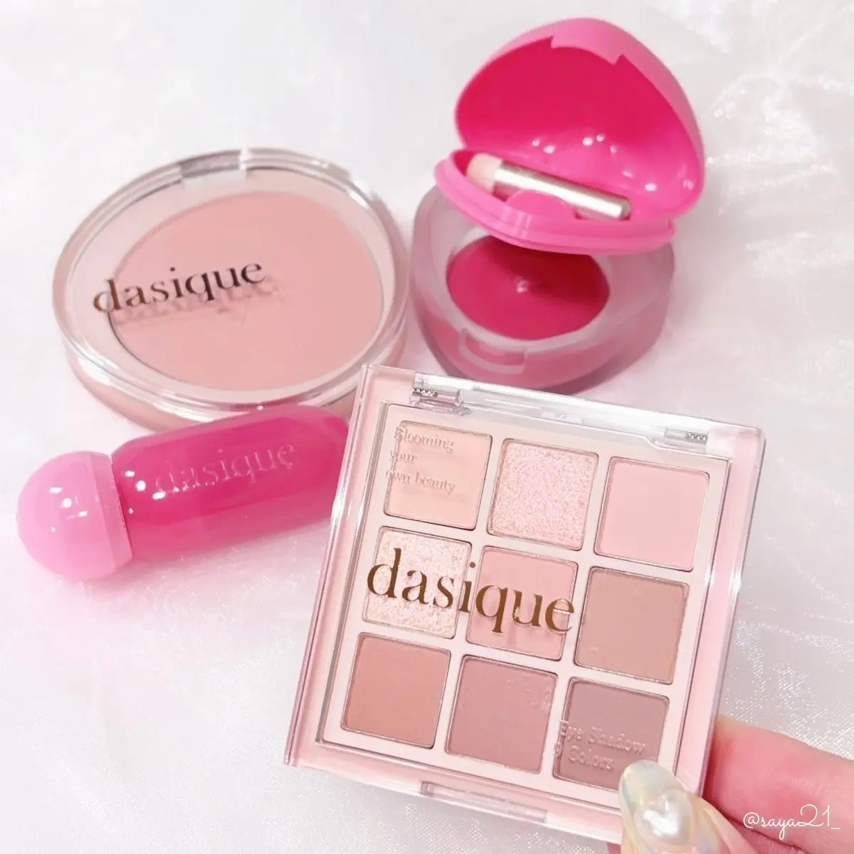 ソフトブラーチーク/dasique/パウダーチークを使ったクチコミ（2枚目）