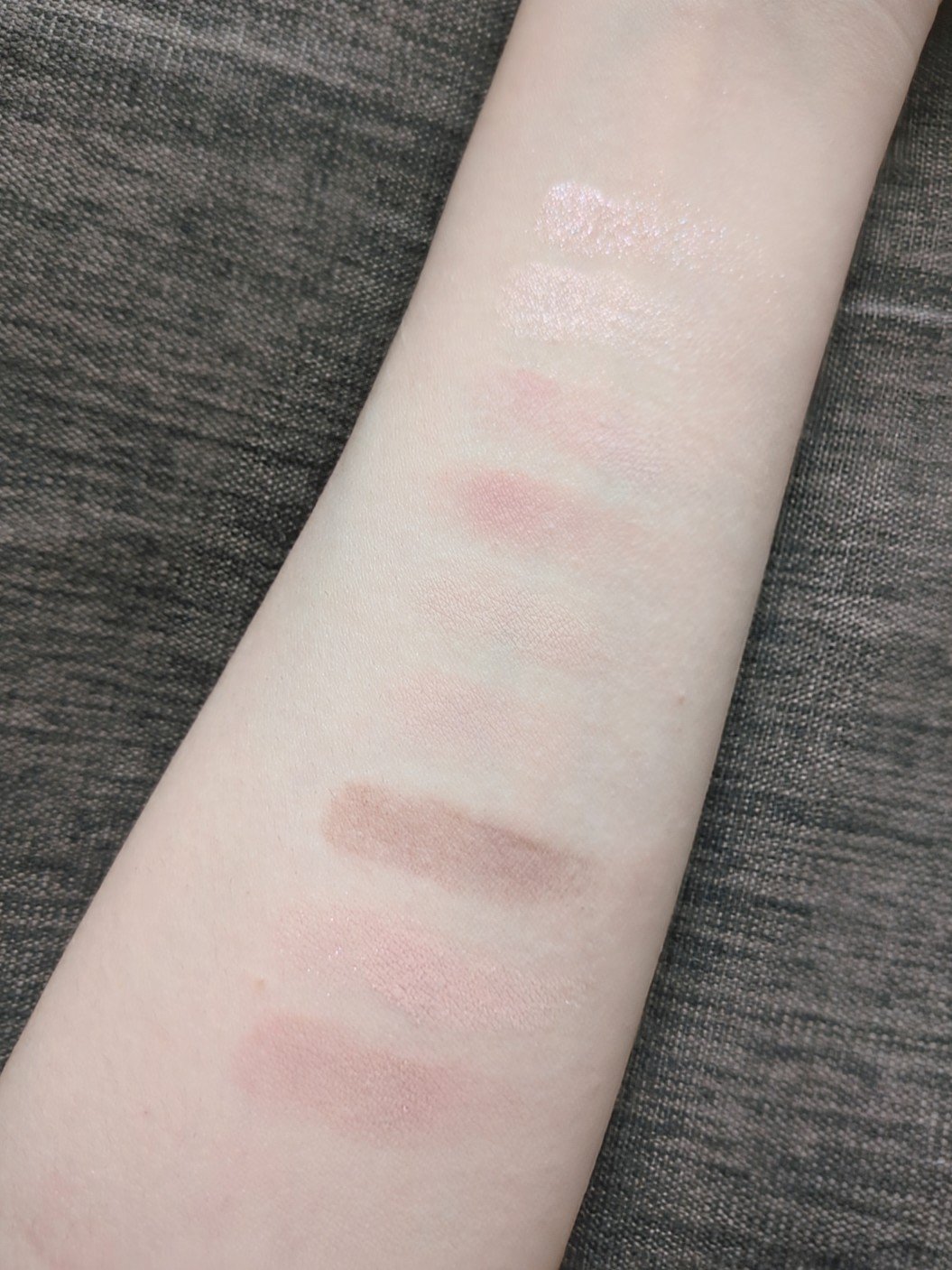 マイフェイブムードアイパレット 9カラー/HOLIKA HOLIKA/アイシャドウパレットを使ったクチコミ（3枚目）