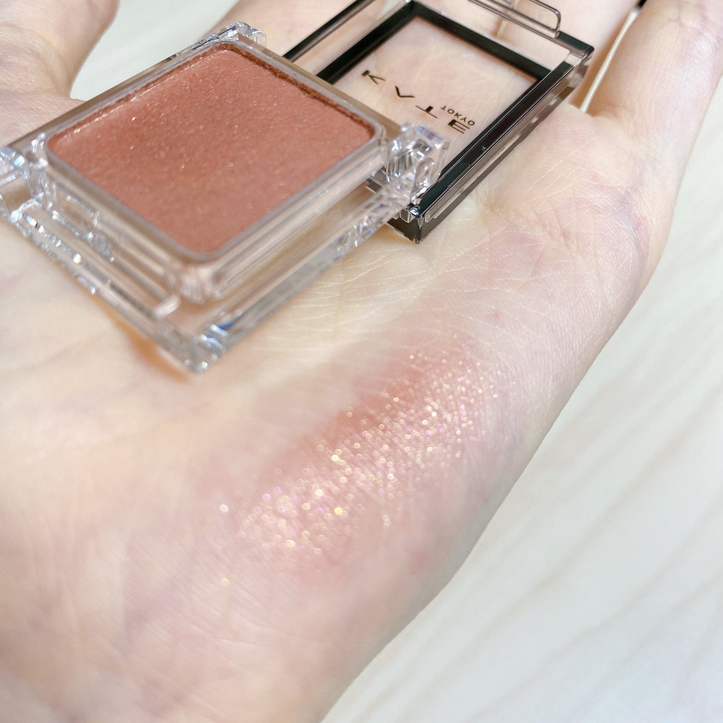 ケイト ザ アイカラー/KATE/単色アイシャドウを使ったクチコミ(3枚目)