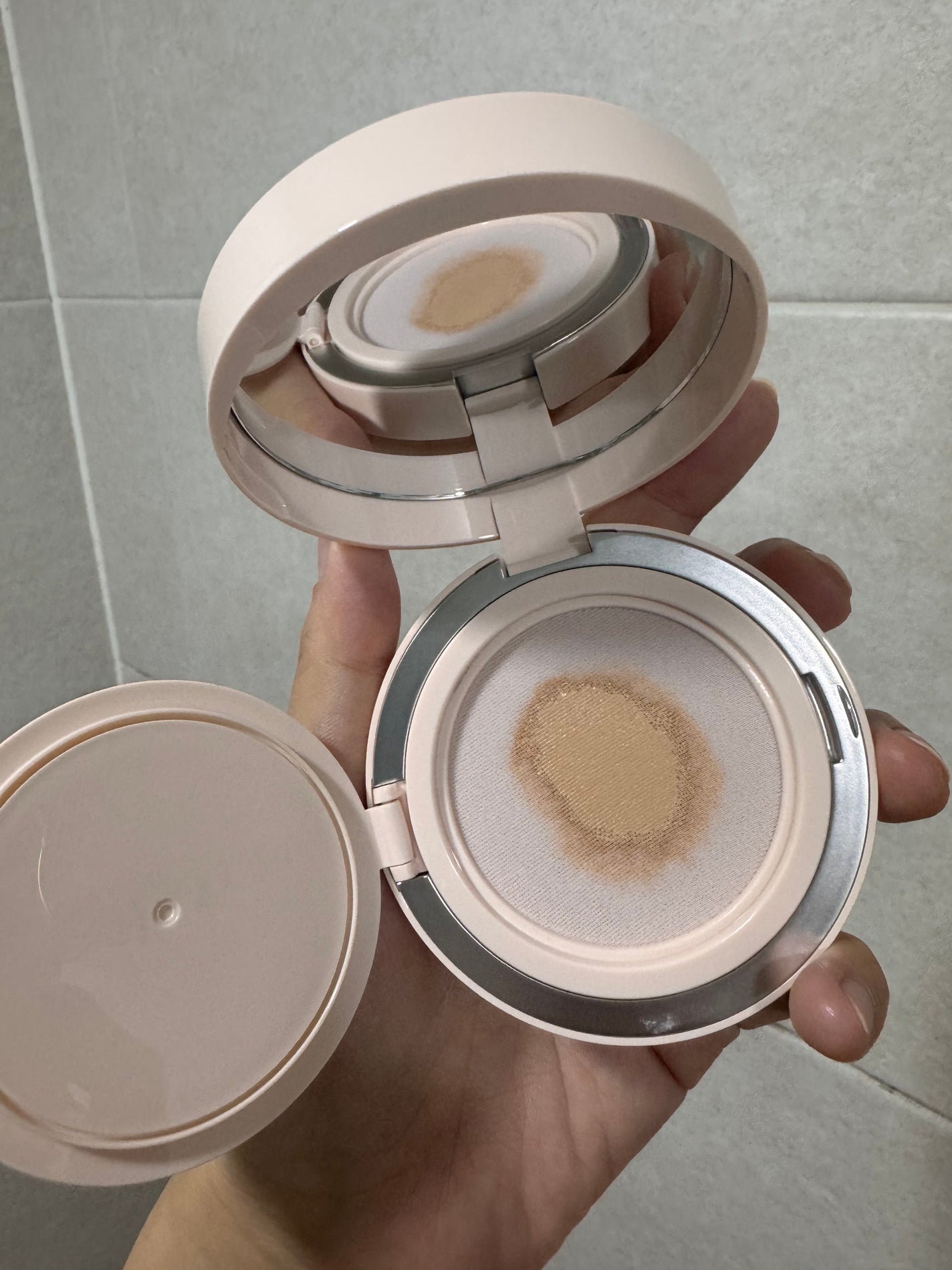 リフレクション スキン グロウ クッション ファンデーション/HERA/クッションファンデーションを使ったクチコミ(1枚目)