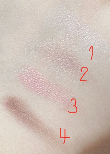 グロッシーリッチ アイズ N/Visée/アイシャドウパレットを使ったクチコミ(4枚目)