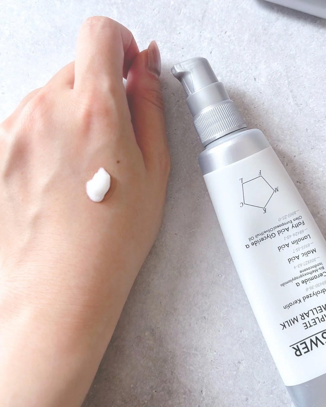 THE ANSWER コンプリートラメラミルク/THE ANSWER/ヘアミルクを使ったクチコミ(3枚目)