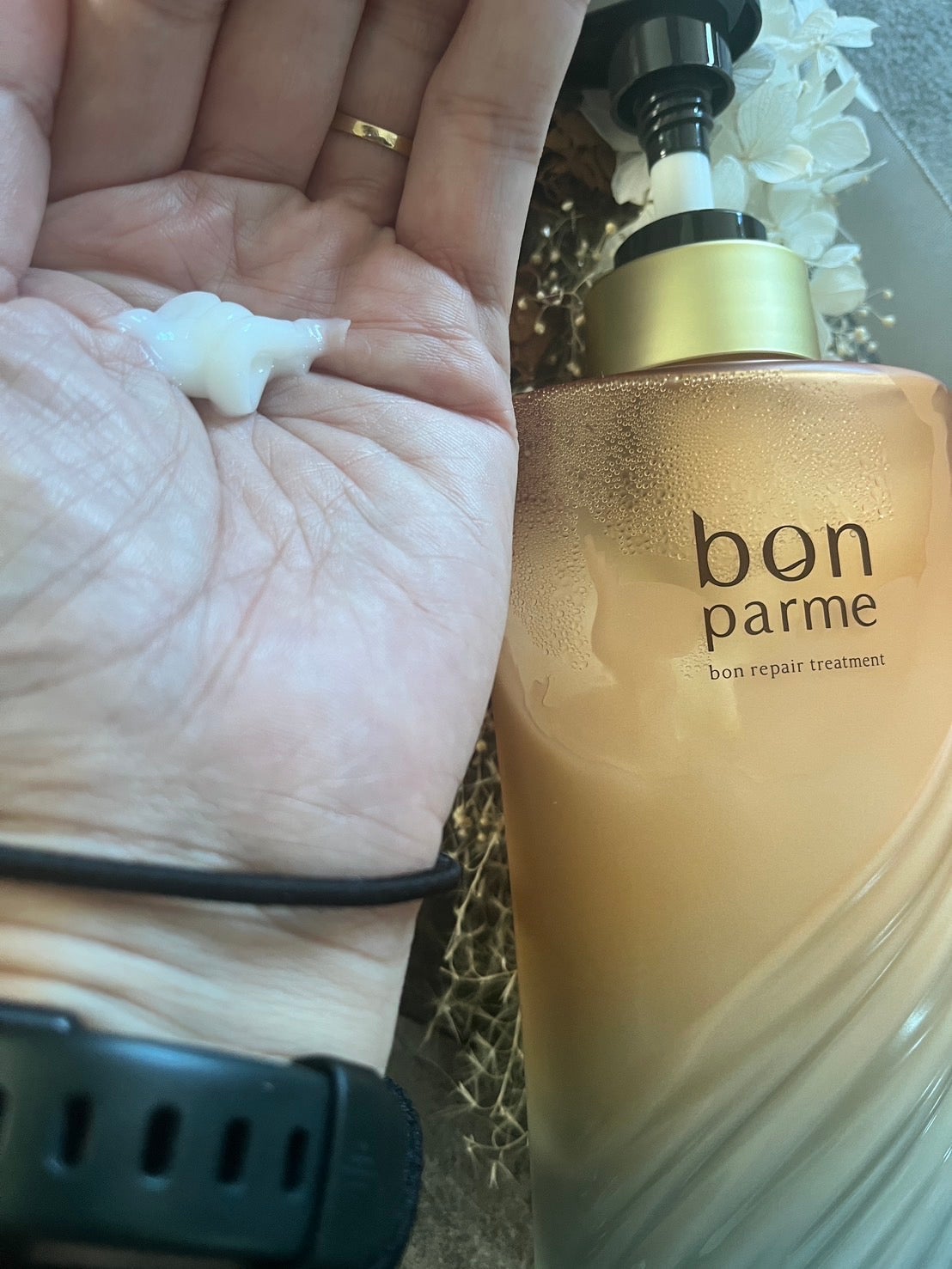 Kanako Kishida on LIPS 「泡立ちがよくて、シャンプー中から指通りがなめらか✨ドライヤー後..」(3枚目)