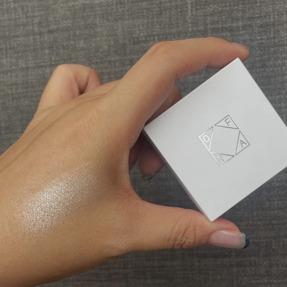 OFRA mini Highlighter/Ofra Cosmetics/パウダーハイライトを使ったクチコミ（2枚目）