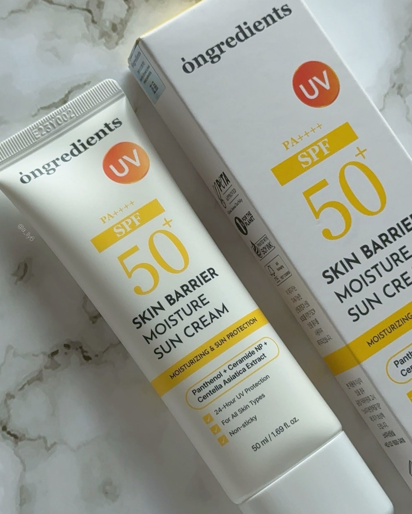 スキンバリアモイスチャーサンクリーム/Ongredients/日焼け止めクリームを使ったクチコミ(3枚目)