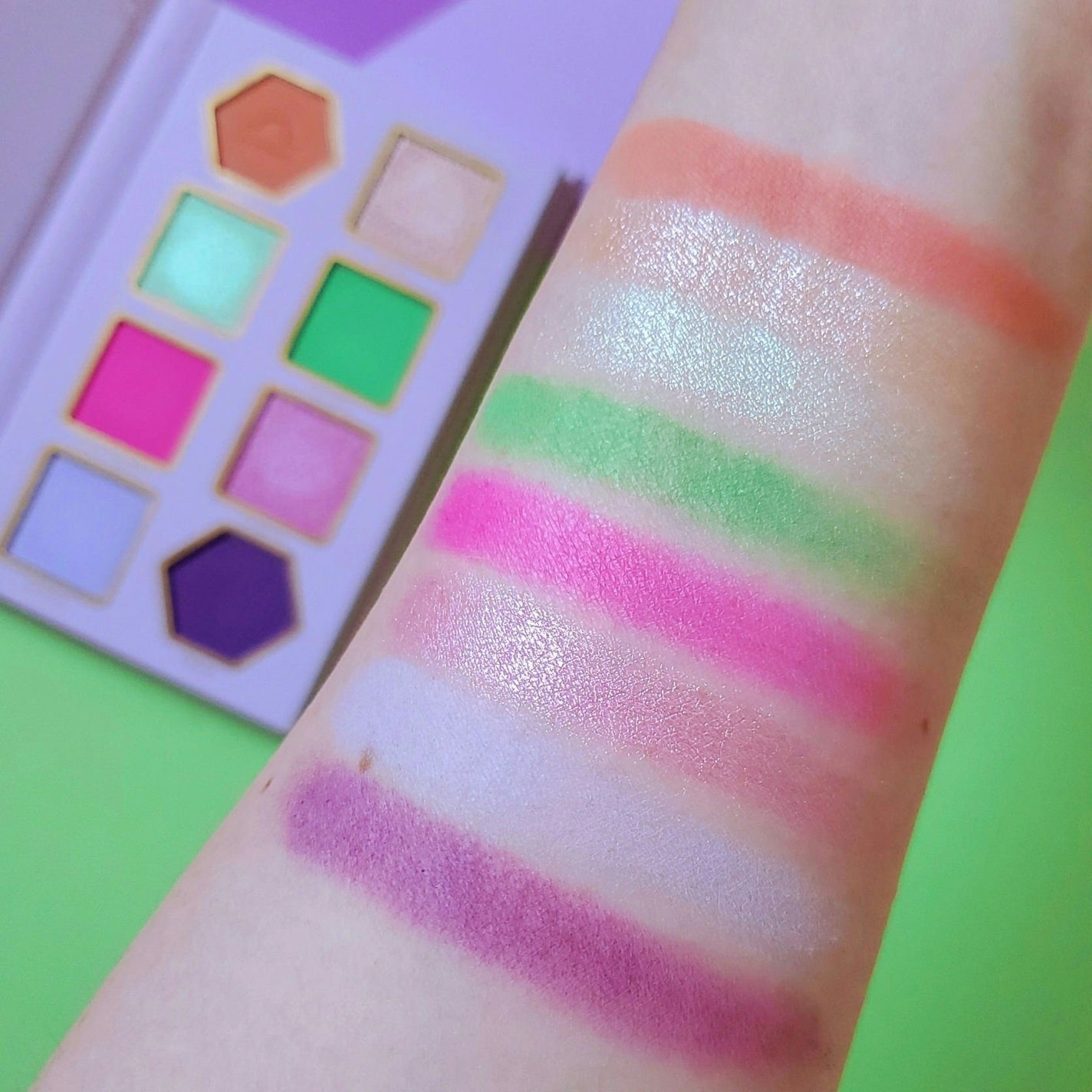 LOVING LIBRA アイパレット/SHEGLAM/アイシャドウパレットを使ったクチコミ(3枚目)