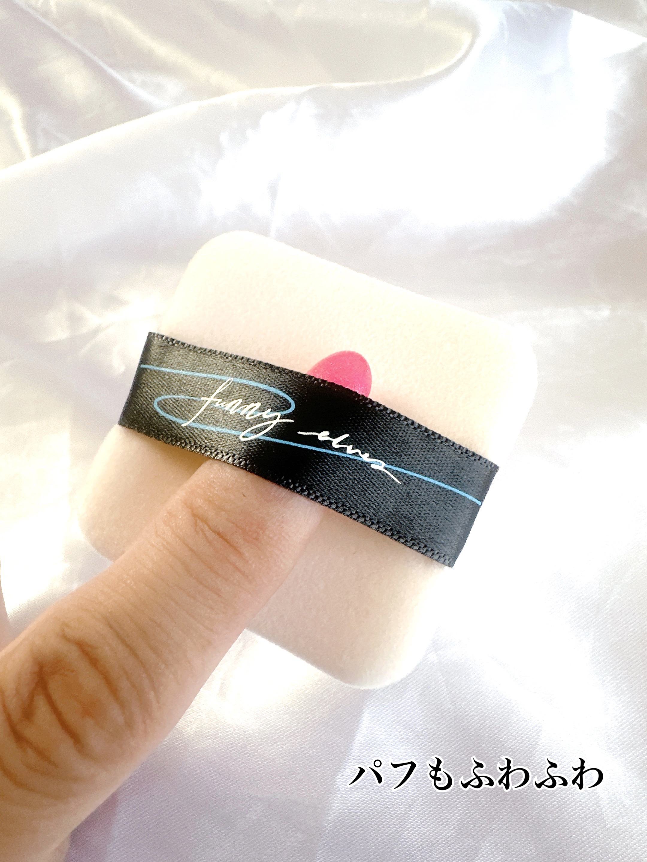 UVソフトマットプレストパウダー/FUNNY ELVES方里/プレストパウダーを使ったクチコミ（3枚目）