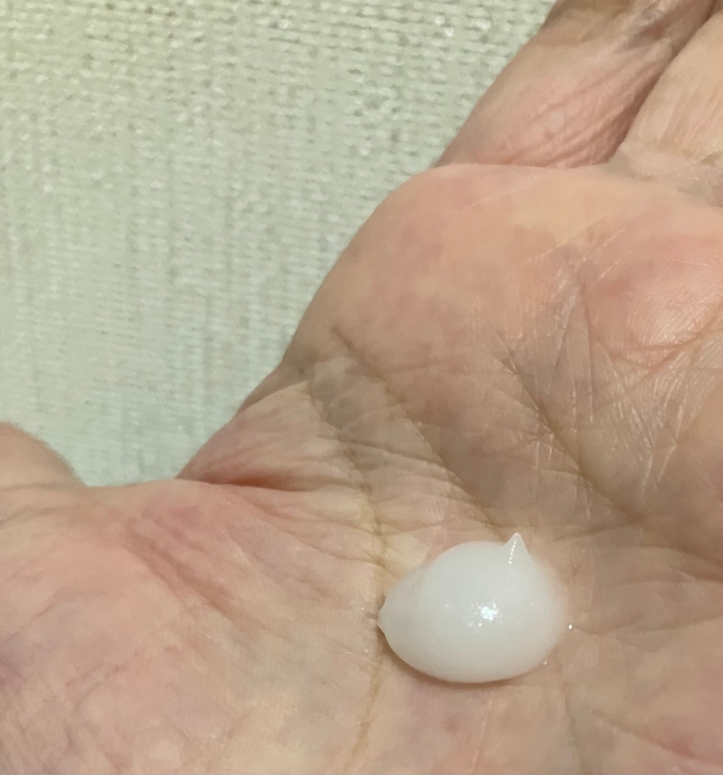 エッセンシャル プレミアム うるりジェリーミルク/エッセンシャル/ヘアミルクを使ったクチコミ(2枚目)