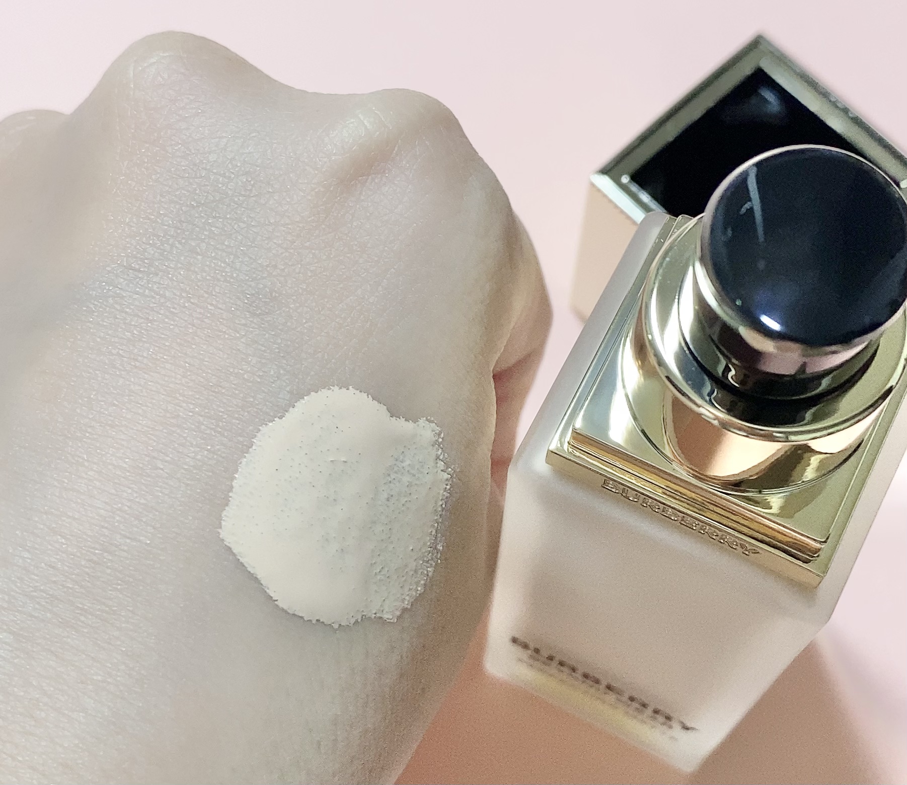 バーバリー ビヨンド ウェア パーフェクティング マット/Burberry Beauty/リキッドファンデーションを使ったクチコミ（3枚目）