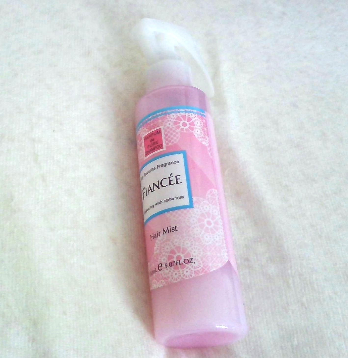 フレグランスヘアミスト ピュアシャンプーの香り/フィアンセ/ヘアミストを使ったクチコミ（1枚目）