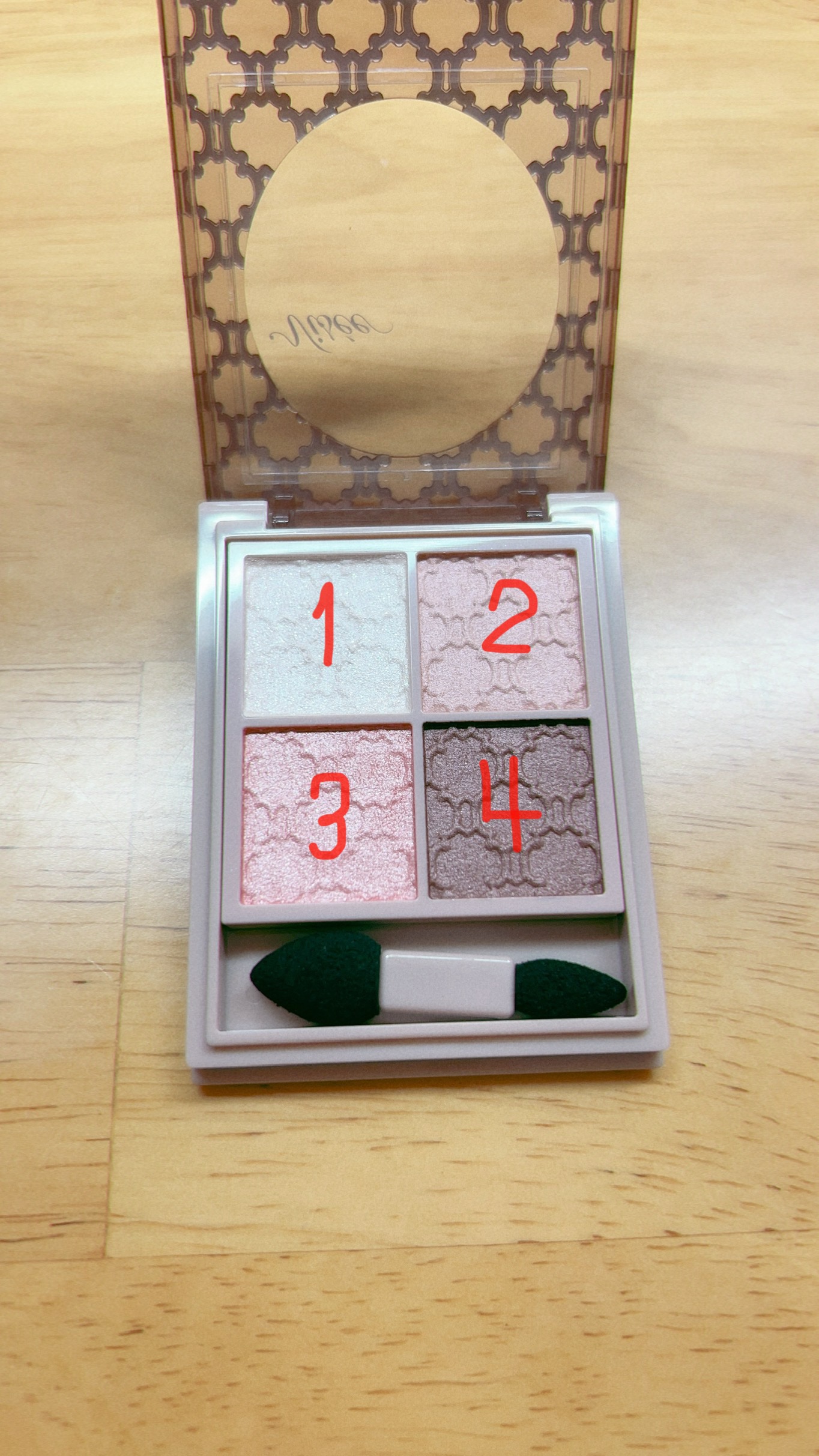 グロッシーリッチ アイズ N PK-4 モーヴピンク系/Visée/アイシャドウパレットを使ったクチコミ（3枚目）
