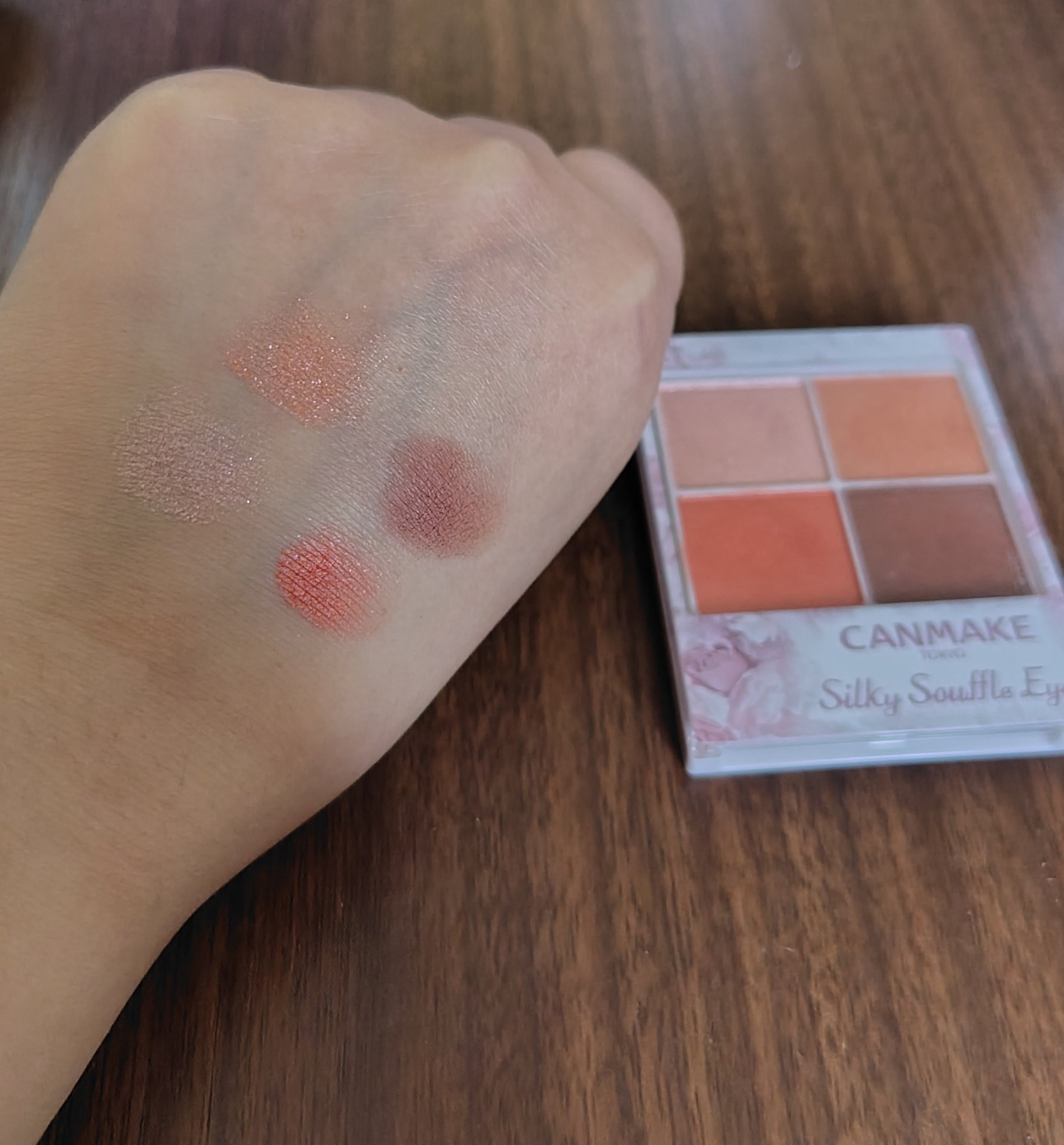 シルキースフレアイズ/キャンメイク/アイシャドウパレットを使ったクチコミ（2枚目）