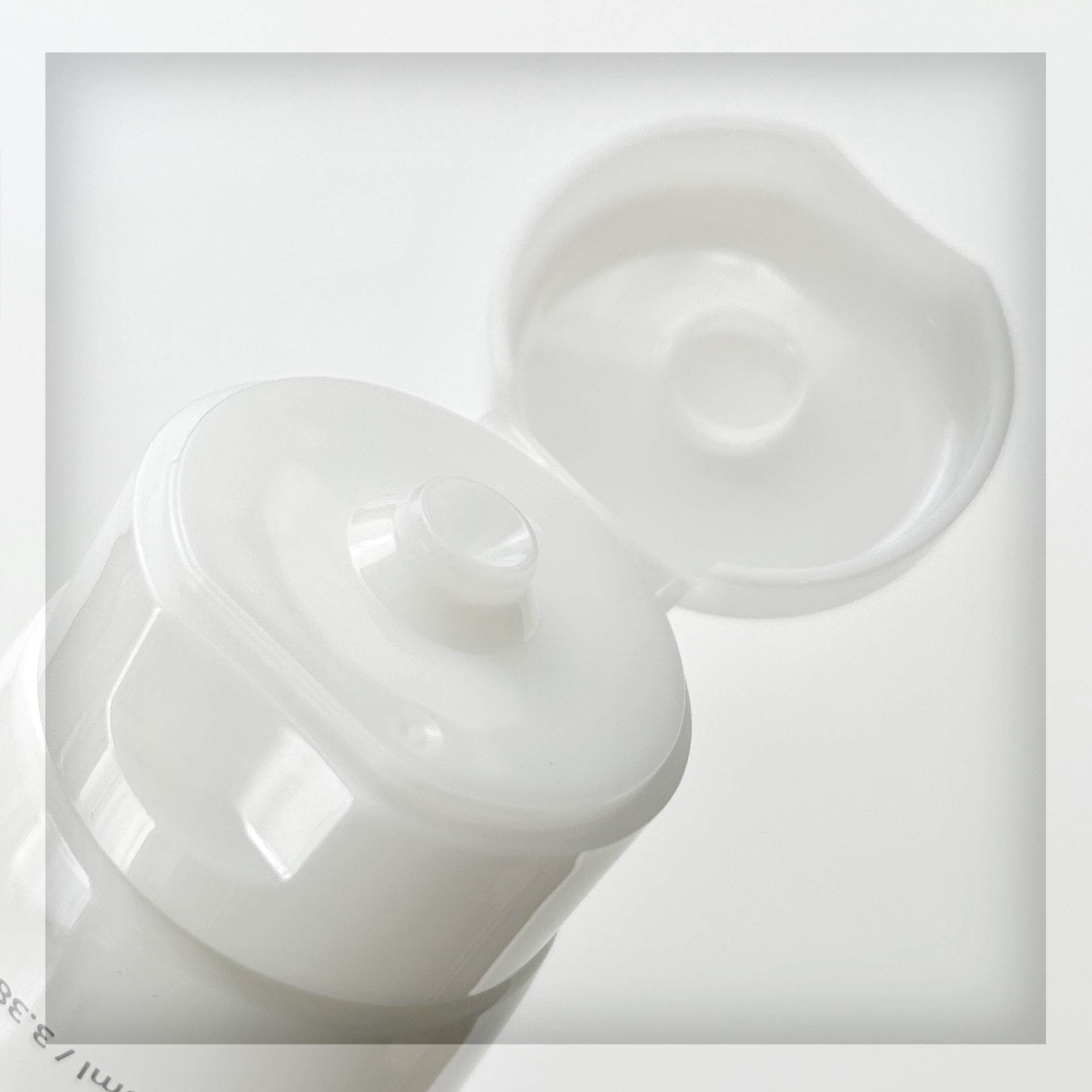 ピンプローブモイスチャーライザー/ZEROID/フェイスクリームを使ったクチコミ（3枚目）