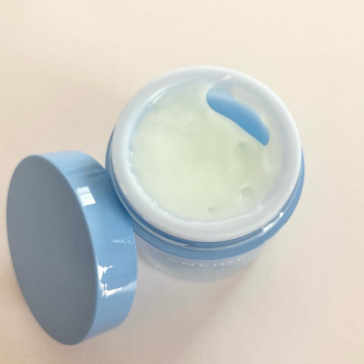 シカスリーピングマスク N/LANEIGE/フェイスクリームを使ったクチコミ(4枚目)