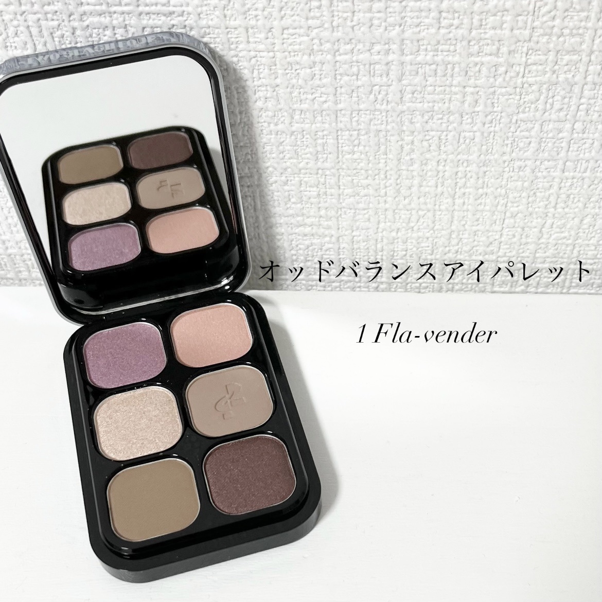 オッドバランスアイパレット/TWO SLASH FOUR/アイシャドウパレットを使ったクチコミ（2枚目）